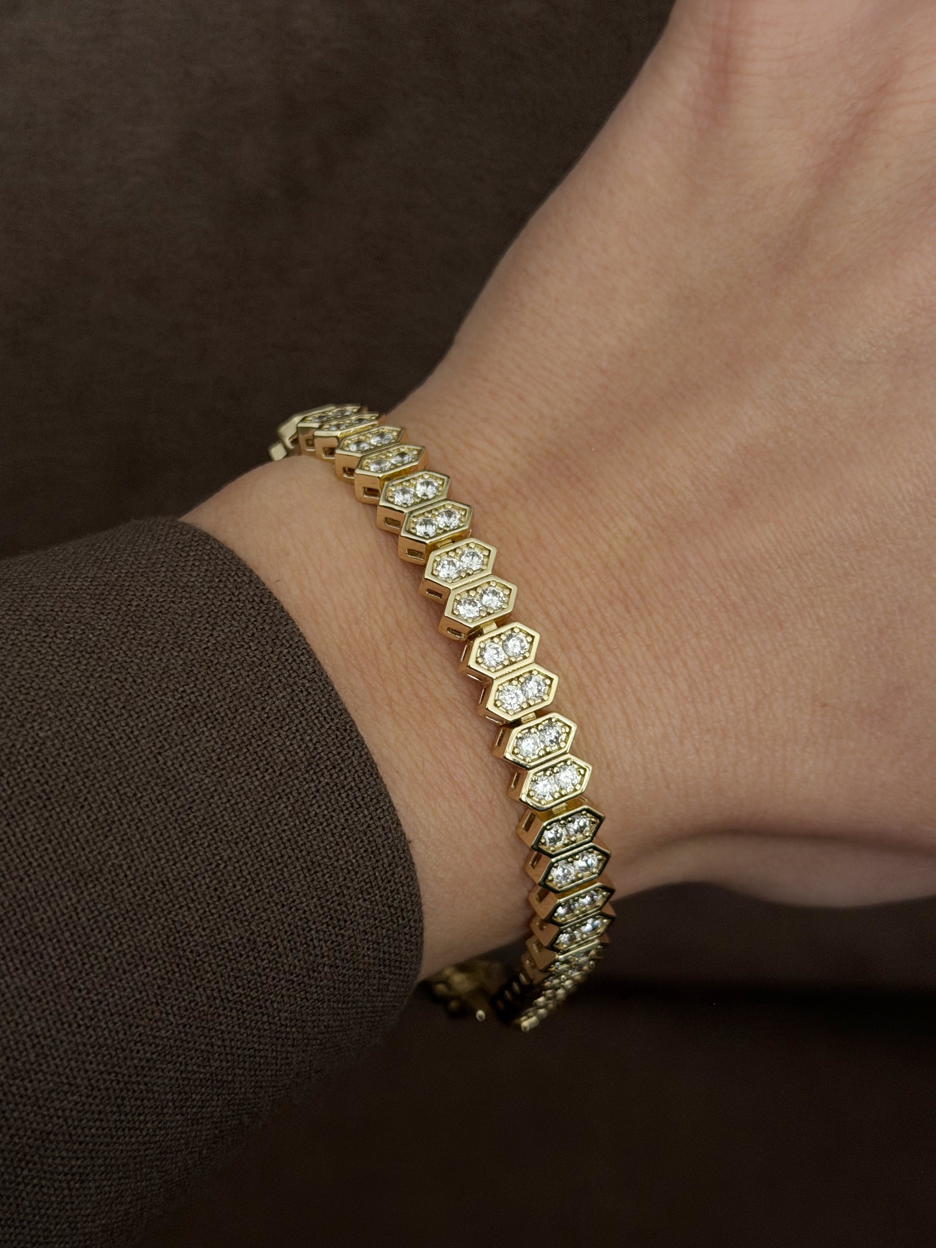 CW1VPBRCLT00145-gold-cz-pave-hexagonal-honeycomb-link-bracelet-catwalkjewellery wholesale jewelry BRACELETS  Catwalk Jewellery Europe