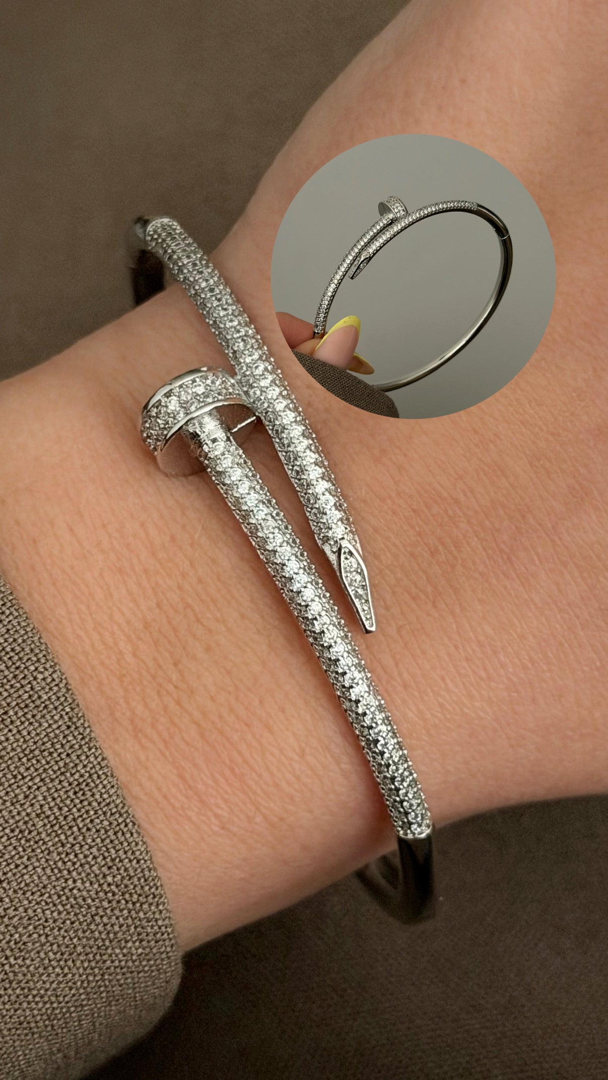 MY1VPHCUFF0051 gold-cuff-bracelet-stainless-steel-waterproof-minimalist-wholesale-myaccessories wholesale jewelry CUFF BRACELETS Catwalk Jewellery Europe