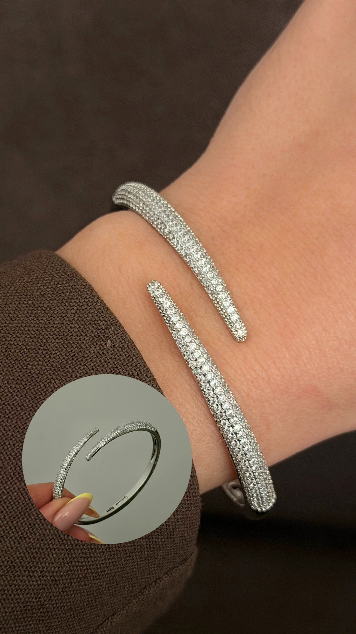MY1VPHCUFF0053 gold-cuff-bracelet-stainless-steel-waterproof-minimalist-wholesale-myaccessories wholesale jewelry CUFF BRACELETS Catwalk Jewellery Europe