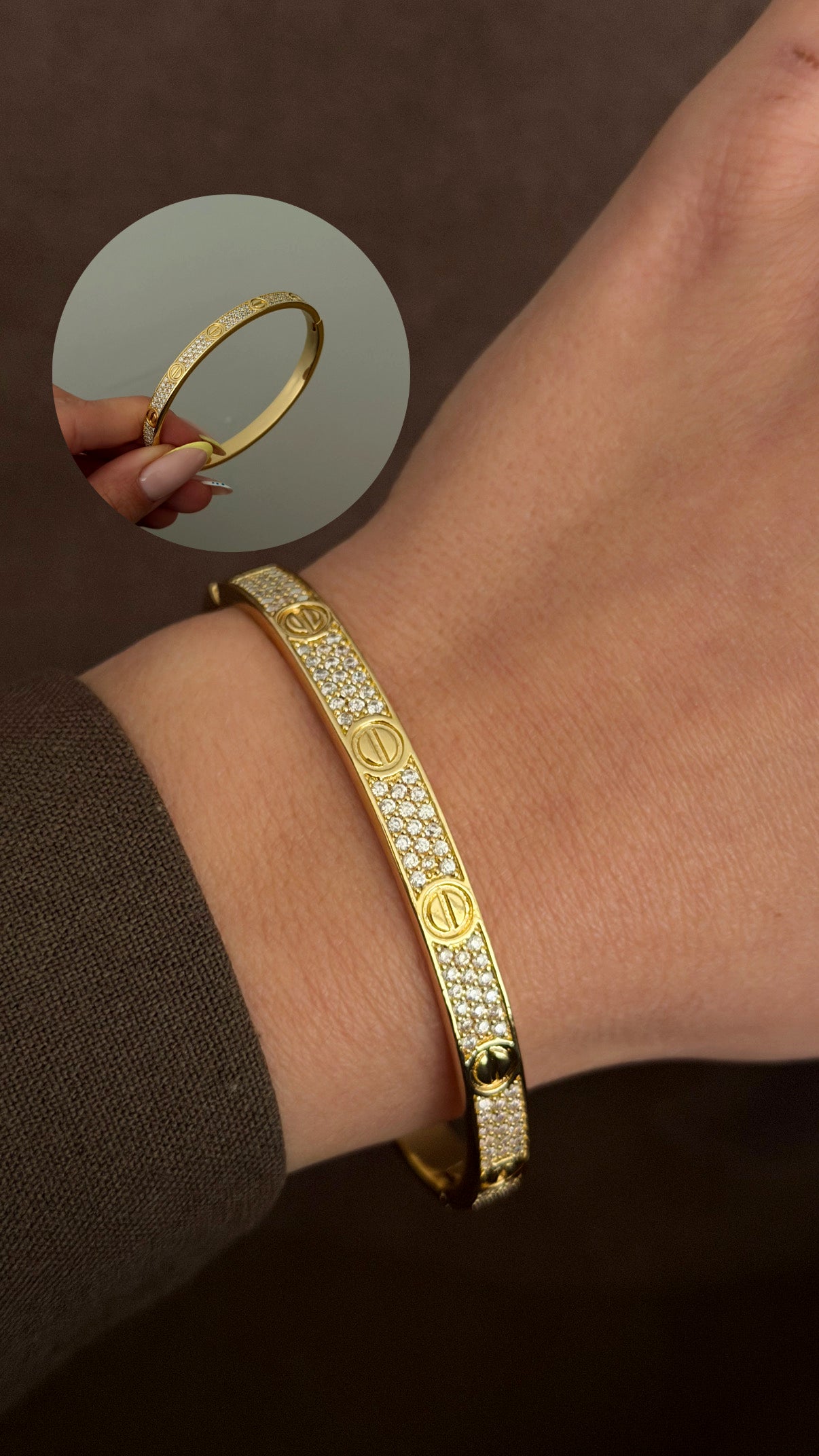 MY1VPHCUFF0060 gold-cuff-bracelet-stainless-steel-waterproof-minimalist-wholesale-myaccessories wholesale jewelry CUFF BRACELETS Catwalk Jewellery Europe
