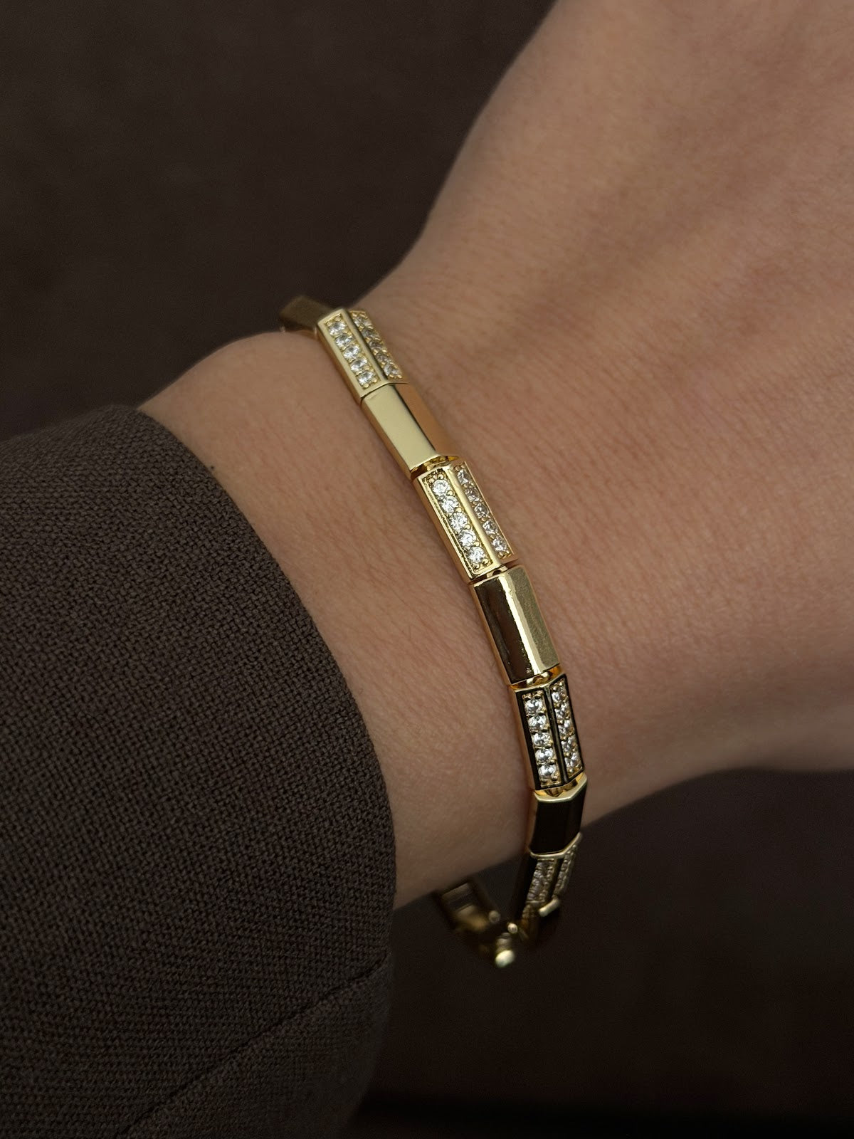 Gold CZ Pave Cylindrical Bar Link Bracelet - CW1VPBRCLT0068 | Wholesale Stainless Steel Jewelry Catwalk Jewellery Europe