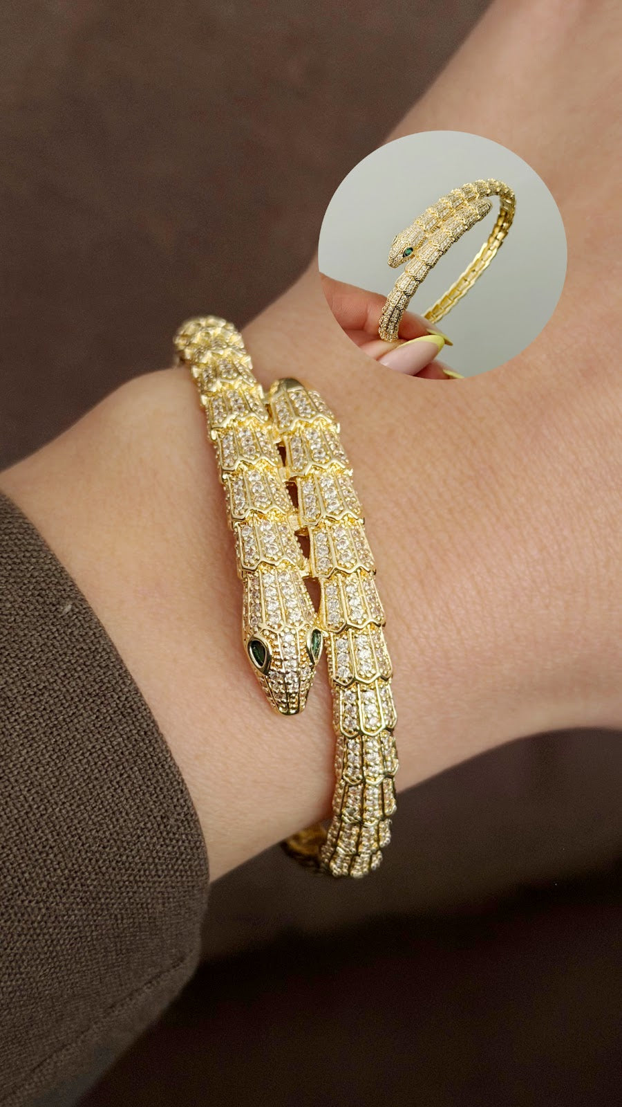 Gold CZ Pave Emerald Eye Snake Bypass Cuff Bangle - CW1CUFF0041 | Wholesale Stainless Steel Jewelry Catwalk Jewellery Europe
