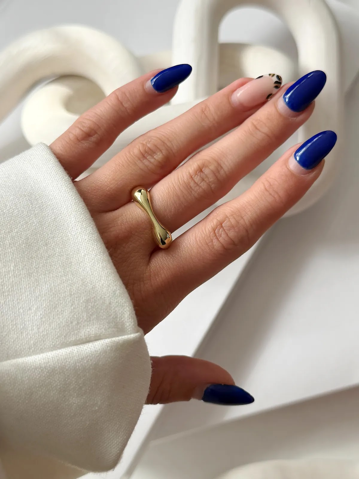 Gold Minimalist Organic Tear Drop Ring wholesale jewelry RINGS Catwalk Jewellery Europe