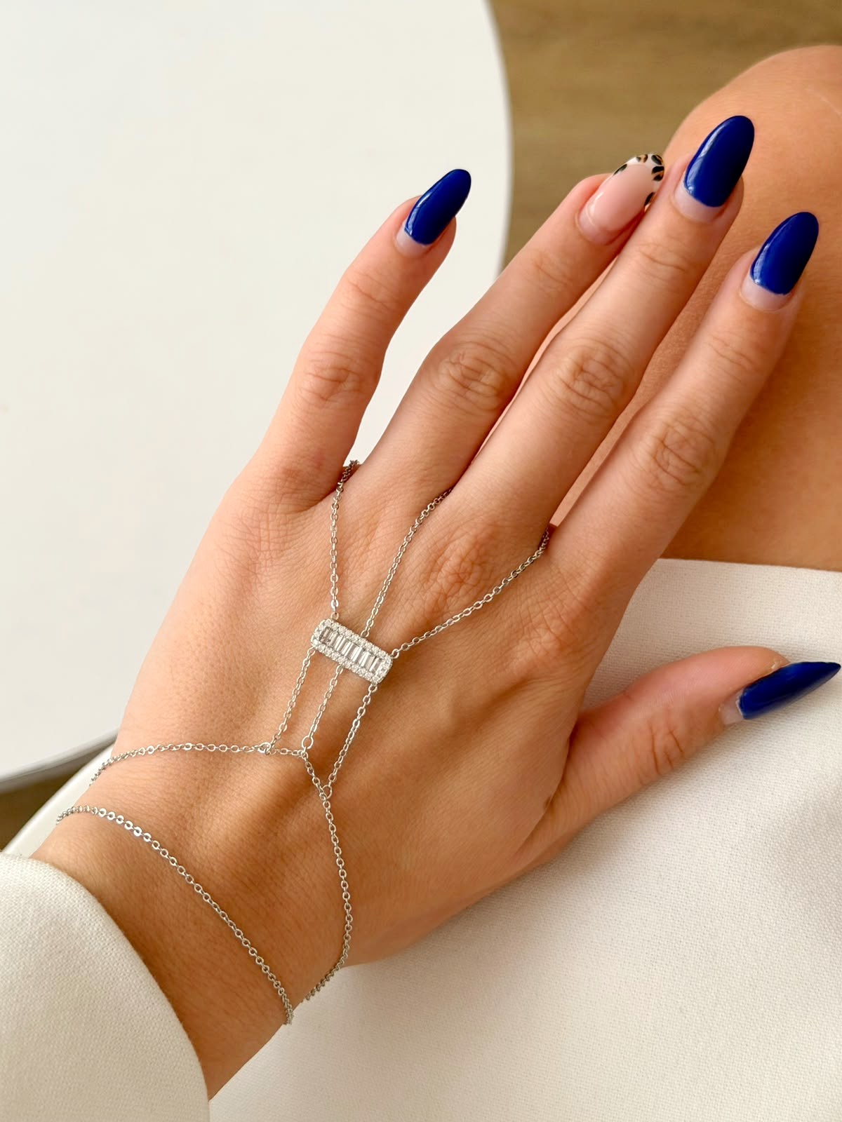 Silver Baguette CZ Pave Bar Multi Chain Hand Chain - CW1HANDCHAIN0045 | Wholesale Stainless Steel Jewelry Catwalk Jewellery Europe