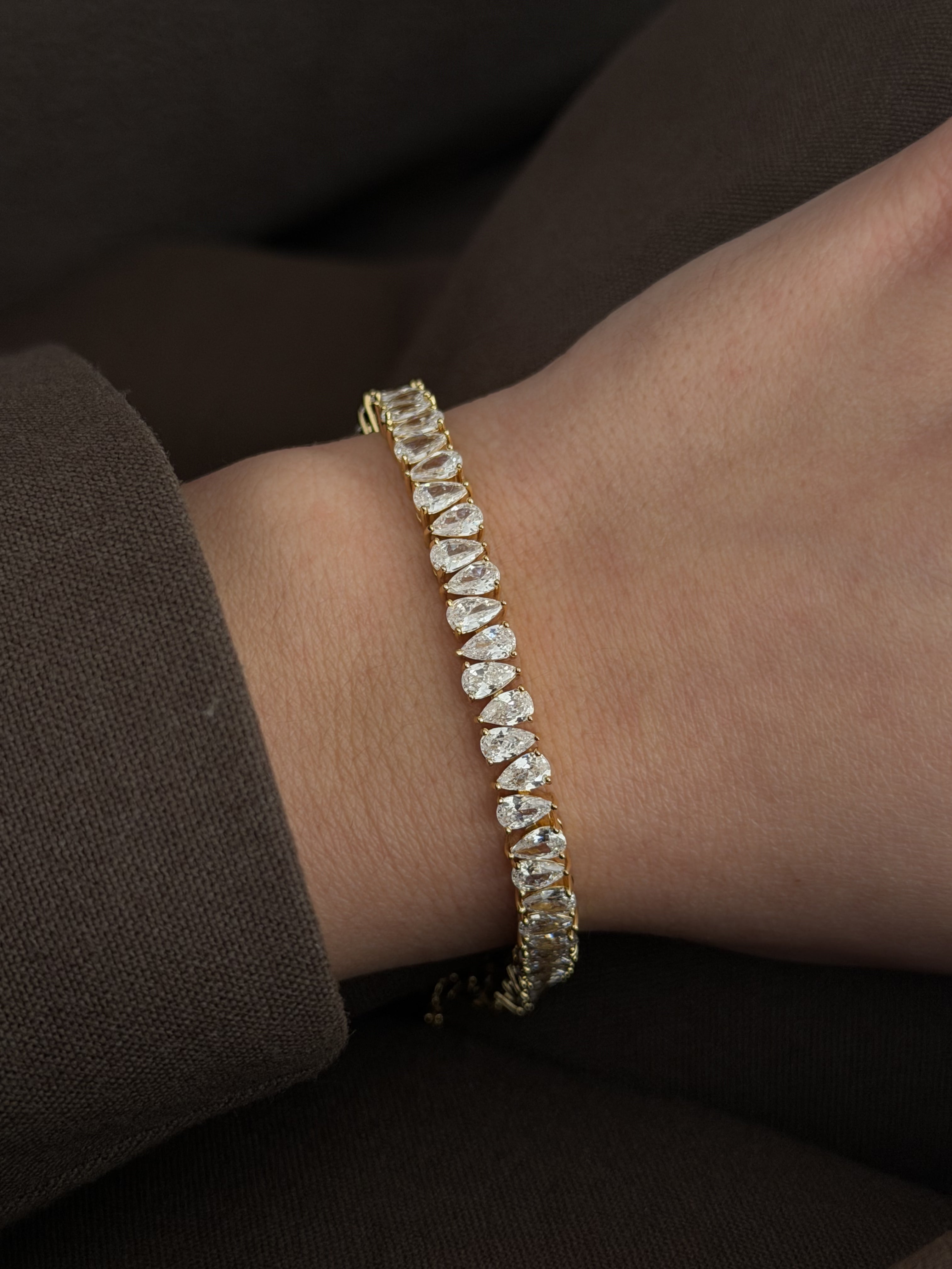 MY1VPBRCL00189 gold-bracelet-stainless-steel-wholesale-myaccessories wholesale jewelry BRACELETS  Catwalk Jewellery Europe