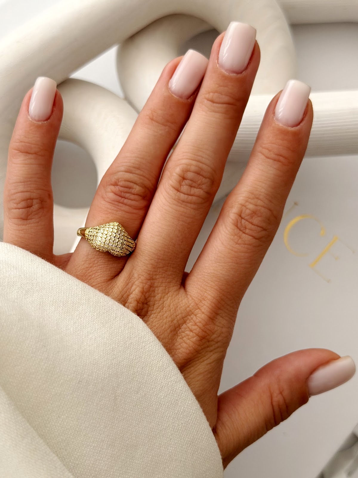 Gold CZ Pave Chunky Heart Dome Signet Ring - CW1RING00102 | Wholesale Stainless Steel Jewelry Catwalk Jewellery Europe