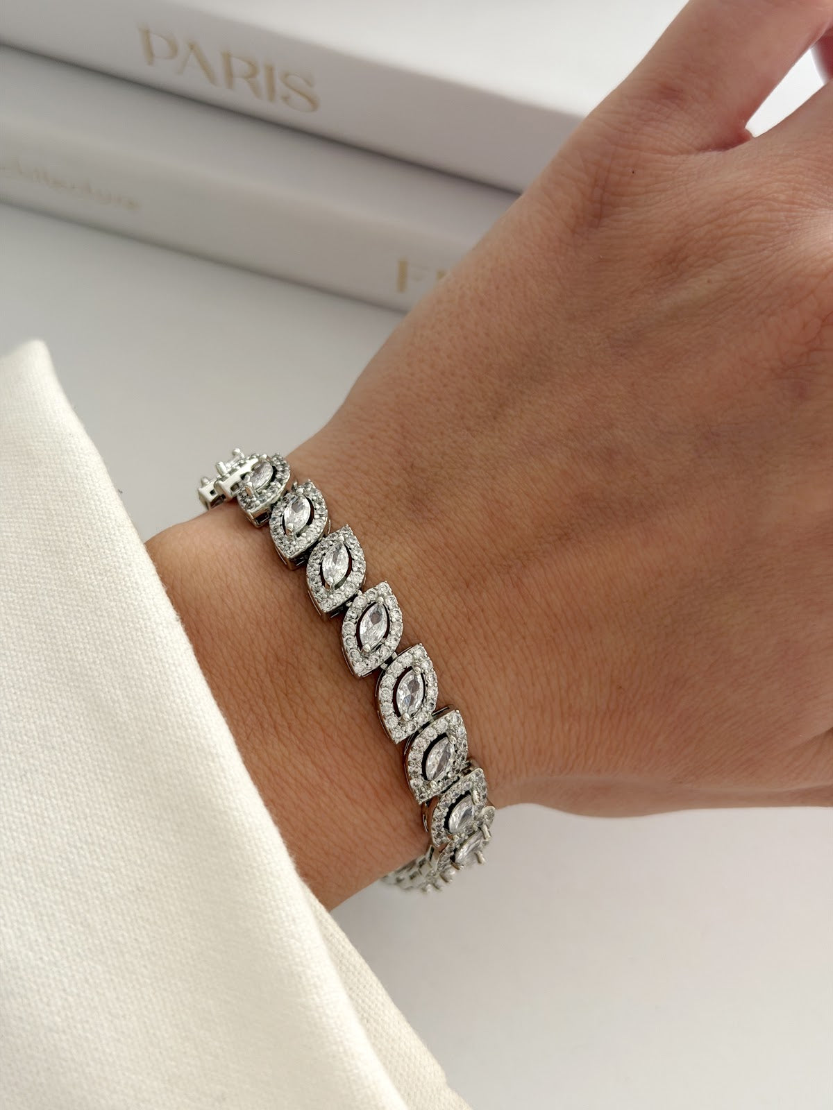 Silver Marquise Cut CZ Halo Tennis Bracelet - CW1VPBRCLT00180 | Wholesale Stainless Steel Jewelry Catwalk Jewellery Europe