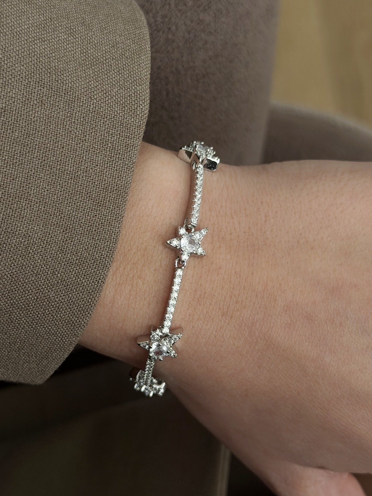 Silver CZ Pave Star Motif Station Bar Bracelet - CW1VPBRCLT00110 | Wholesale Stainless Steel Jewelry Catwalk Jewellery Europe