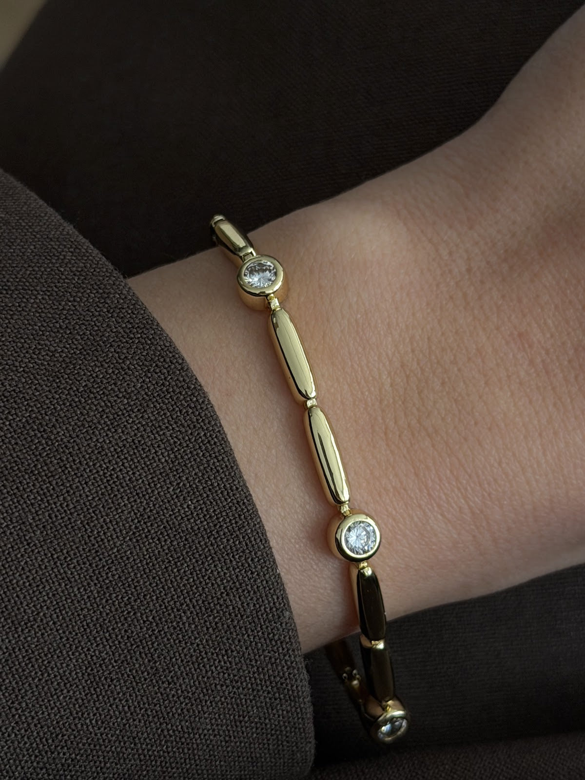 Gold Bezel Set CZ And Polished Bar Link Bracelet - CW1VPBRCLT0029 | Wholesale Stainless Steel Jewelry Catwalk Jewellery Europe