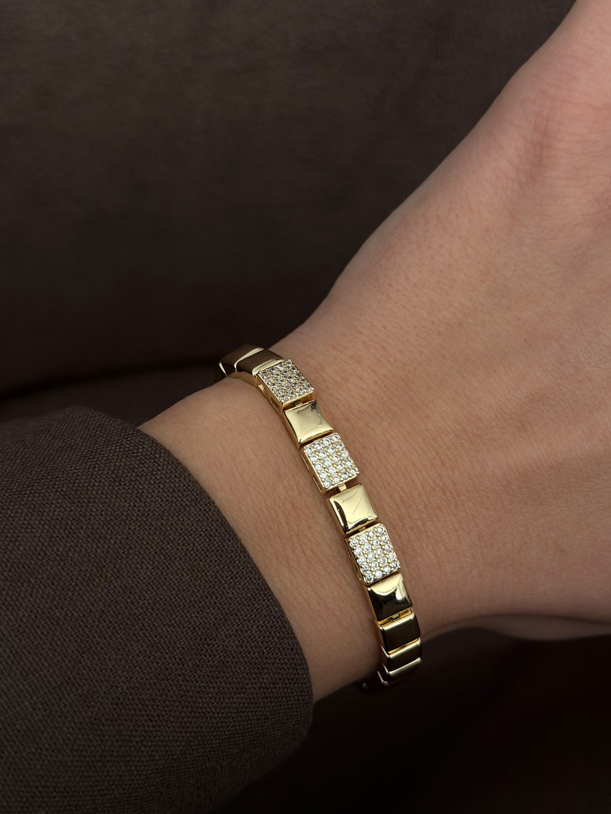 Gold CZ Pave Alternating Square And Polished Link Bracelet - CW1VPBRCLT0034 | Wholesale Stainless Steel Jewelry Catwalk Jewellery Europe