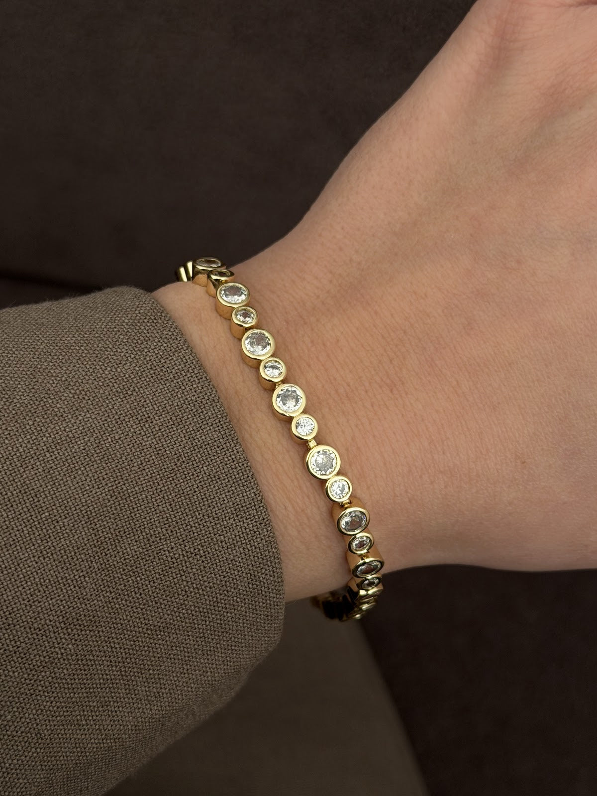 Gold Round Cut CZ Bezel Tennis Bracelet - CW1VPBRCLT0064 | Wholesale Stainless Steel Jewelry Catwalk Jewellery Europe