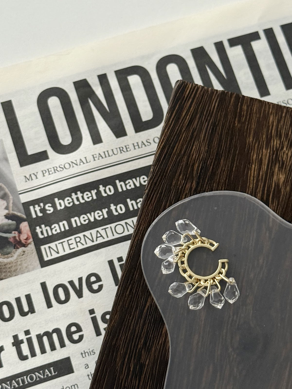 Gold Faceted Clear Crystal Fringe Cluster Ear Cuff - CW1EARCUFF00123 | Wholesale Stainless Steel Jewelry Catwalk Jewellery Europe