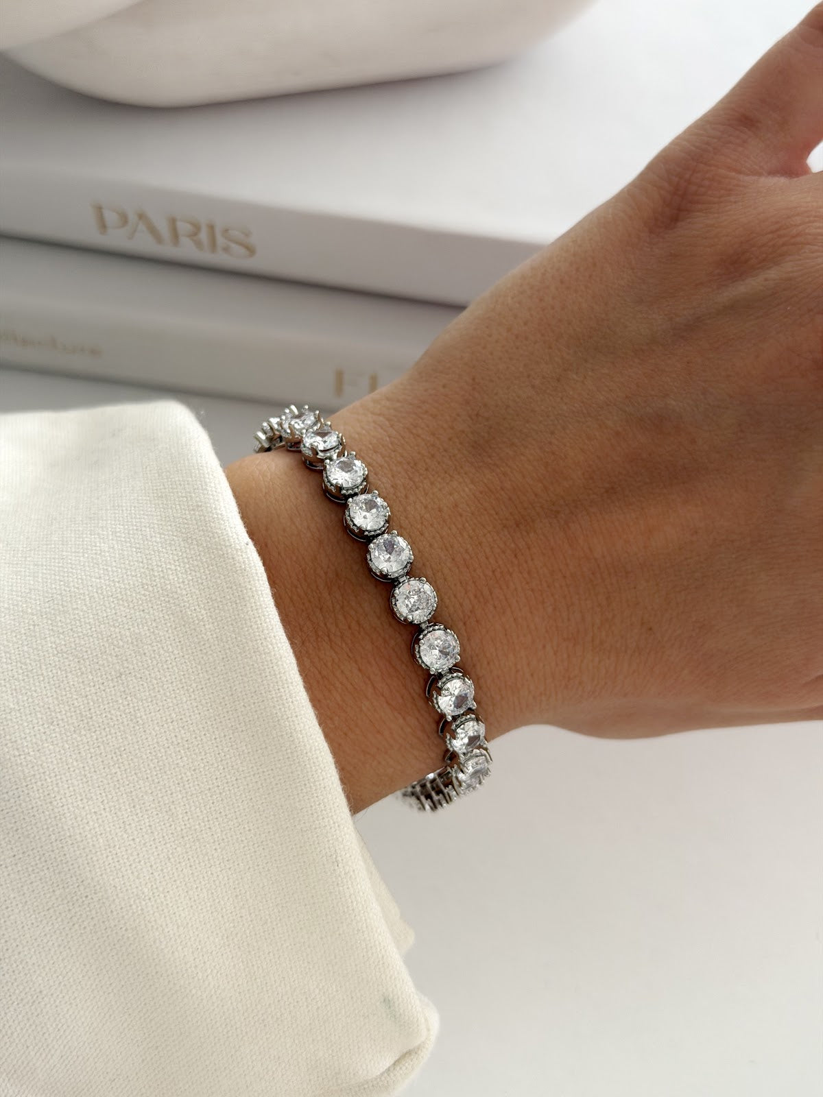 Silver Round Cut CZ Halo Tennis Bracelet - CW1VPBRCLT0097 | Wholesale Stainless Steel Jewelry Catwalk Jewellery Europe