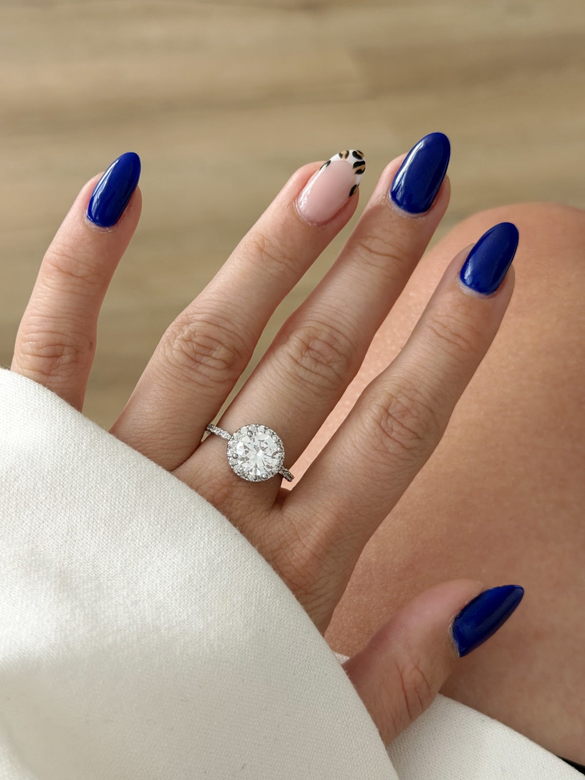 Silver Large Round CZ Halo Engagement Ring - CW1RING00144 | Wholesale Stainless Steel Jewelry Catwalk Jewellery Europe