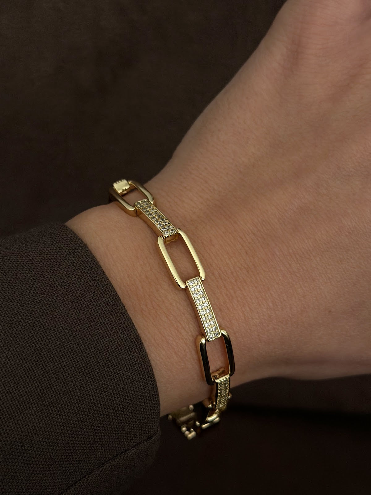 Gold CZ Pave Alternating Elongated Paperclip Link Bracelet - CW1VPBRCLT0077 | Wholesale Stainless Steel Jewelry Catwalk Jewellery Europe
