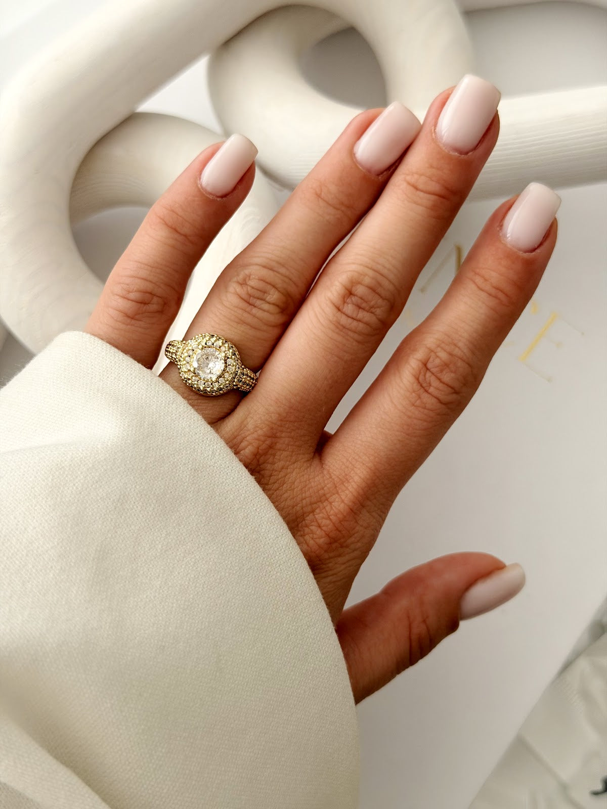 Gold Chunky Round CZ Halo Solitaire Statement Ring - CW1RING00105 | Wholesale Stainless Steel Jewelry Catwalk Jewellery Europe