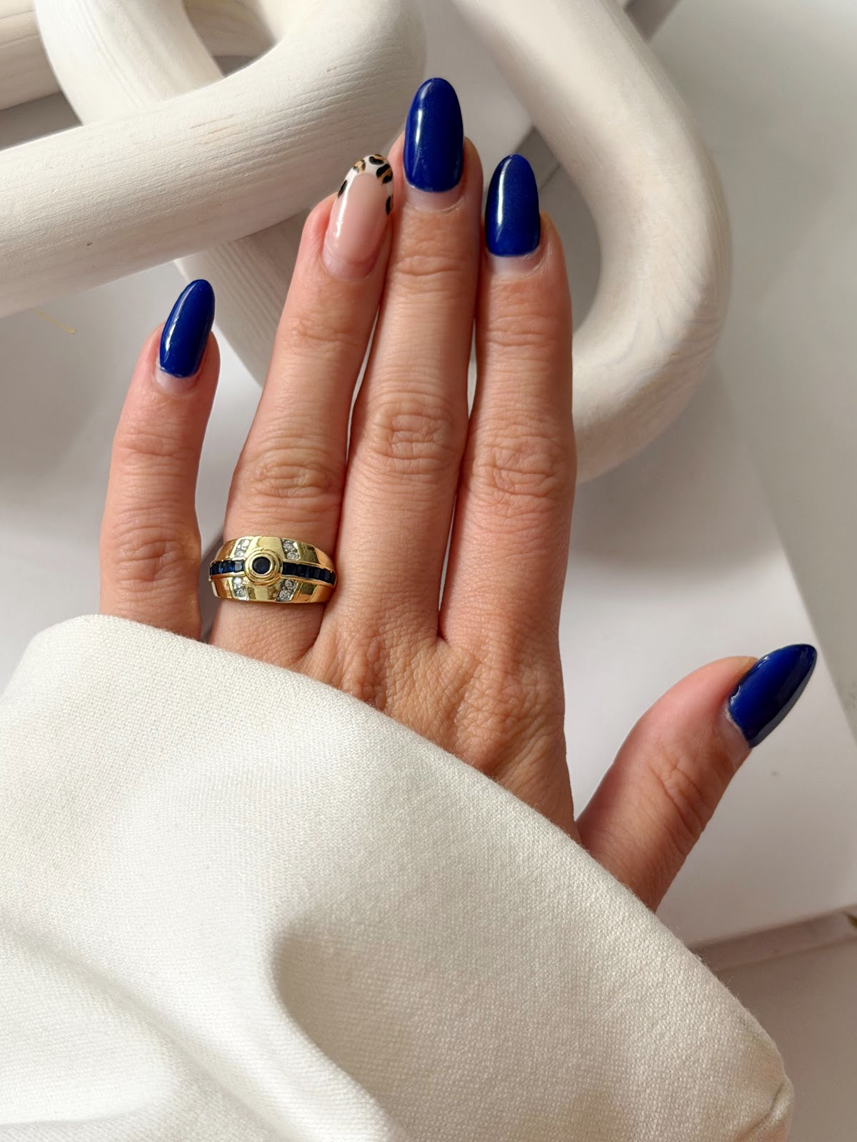 Gold Chunky Signet Ring With Sapphire Blue Baguette CZ - CW1RING00119 | Wholesale Stainless Steel Jewelry Catwalk Jewellery Europe