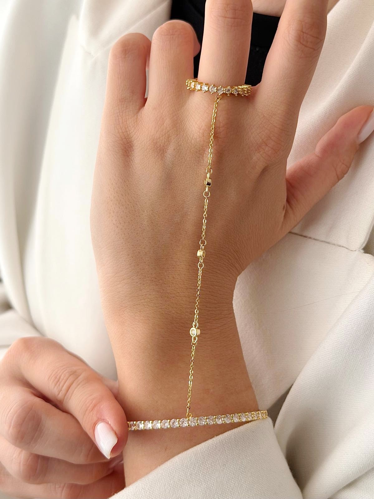 Gold CZ Pave Tennis Style Bangle Hand Chain - CW1HANDCHAIN00123 | Wholesale Stainless Steel Jewelry Catwalk Jewellery Europe