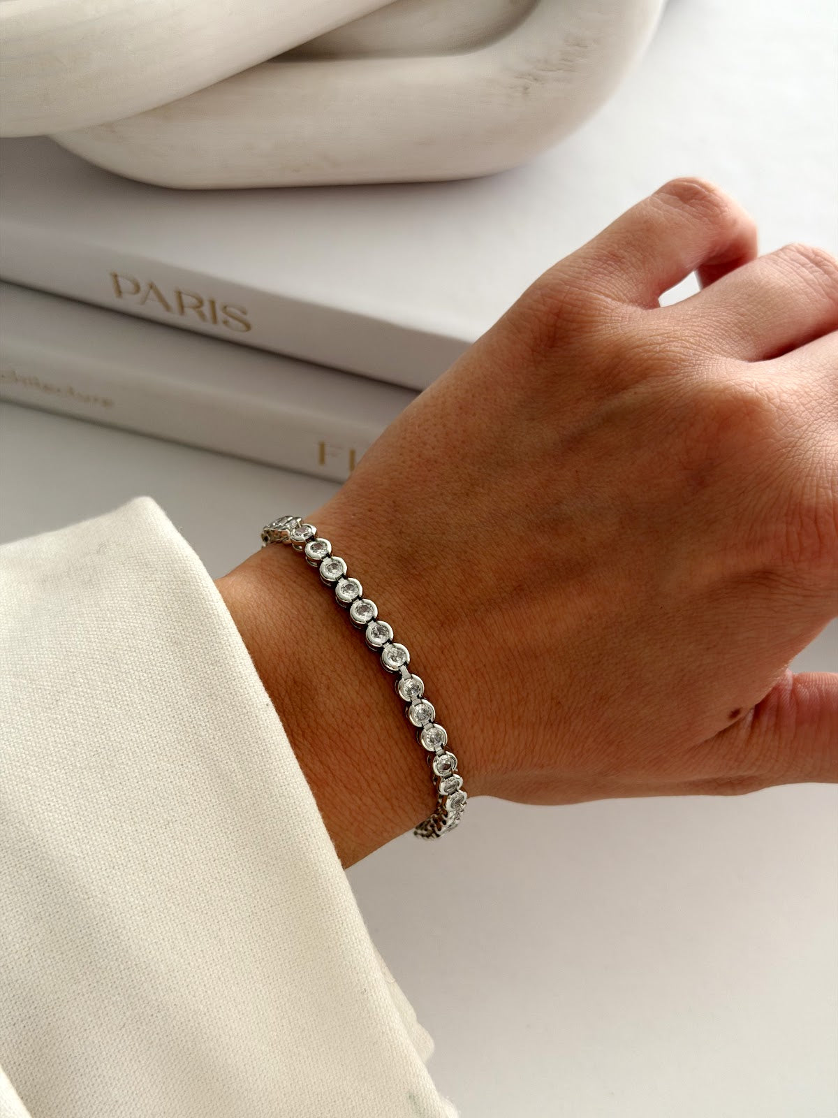 Silver Round Cut CZ Bezel Tennis Bracelet - CW1VPBRCLT00153 | Wholesale Stainless Steel Jewelry Catwalk Jewellery Europe