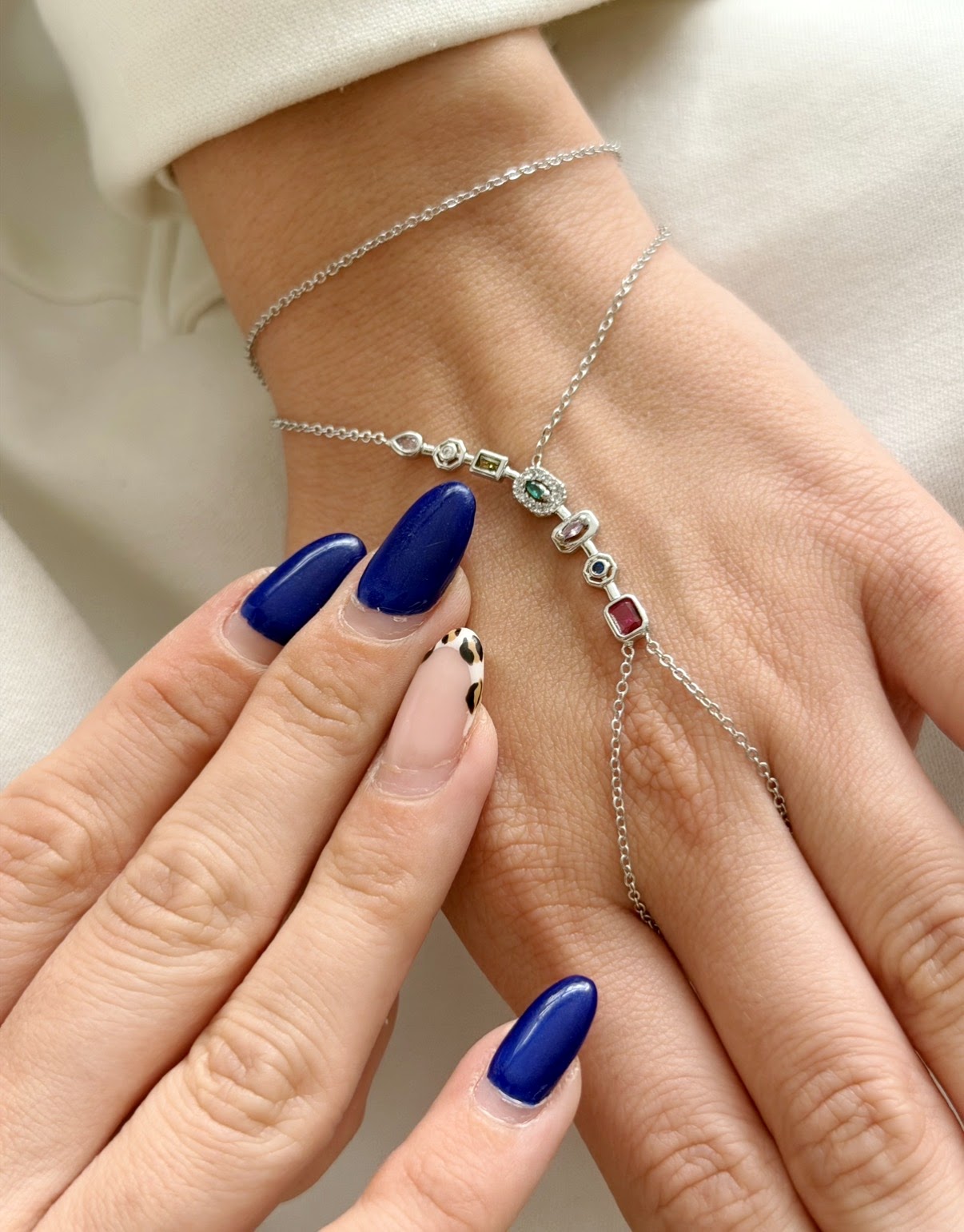 Silver Multi Color Gemstone Cluster Bezel Hand Chain - CW1HANDCHAIN0022 | Wholesale Stainless Steel Jewelry Catwalk Jewellery Europe