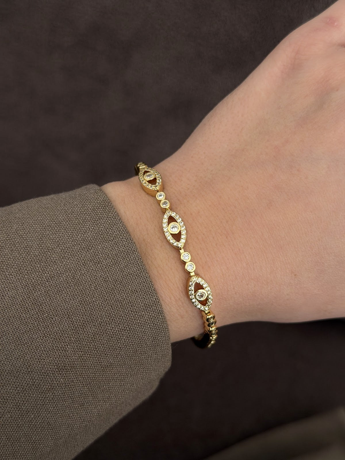 Gold CZ Pave Evil Eye Motif Station Bracelet - CW1VPBRCLT0065 | Wholesale Stainless Steel Jewelry Catwalk Jewellery Europe