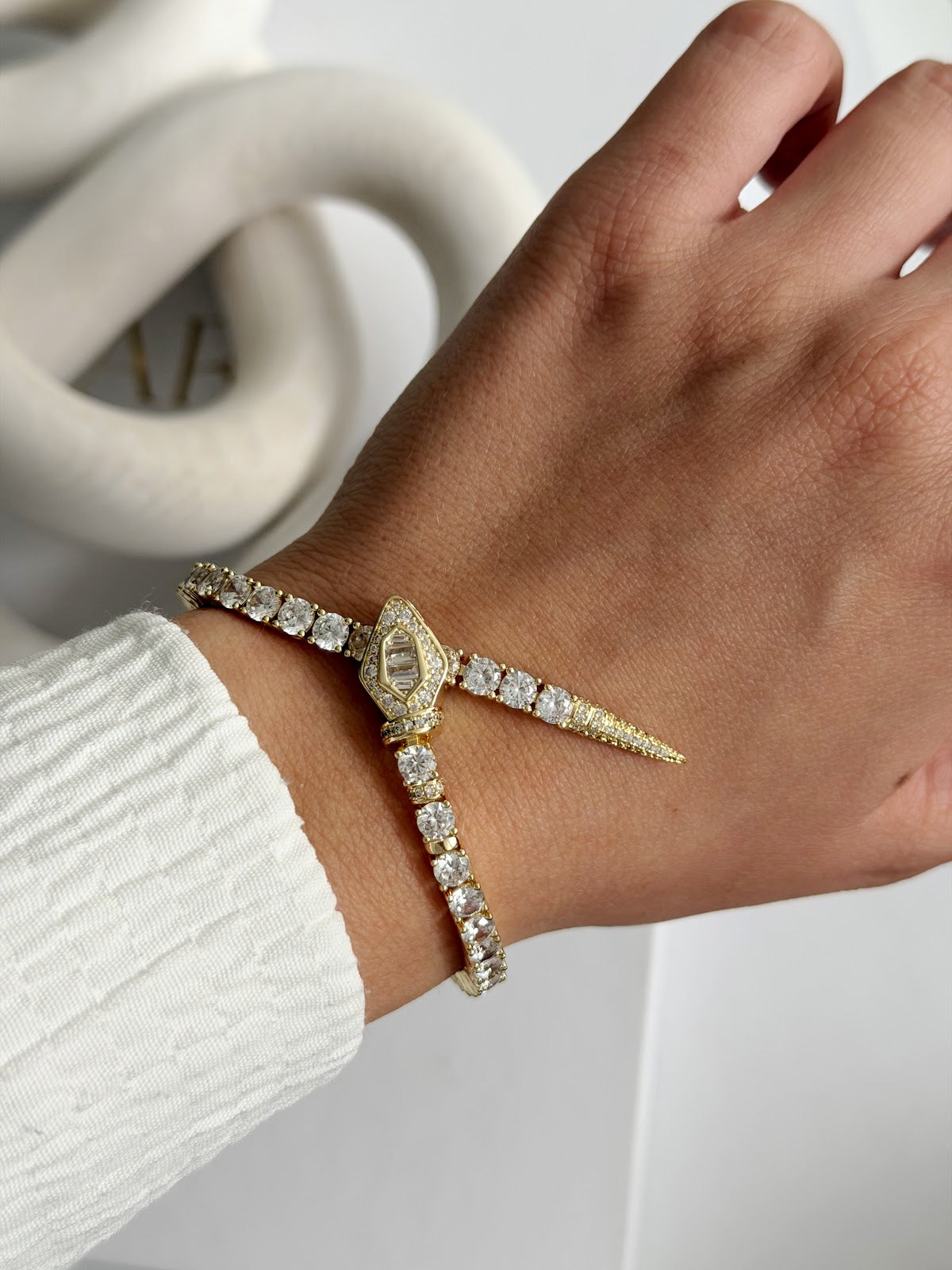 Gold Plated CZ Pave Serpent Snake Head Tennis Bracelet - CW1VPBRCLT00295 | Wholesale Stainless Steel Jewelry Catwalk Jewellery Europe