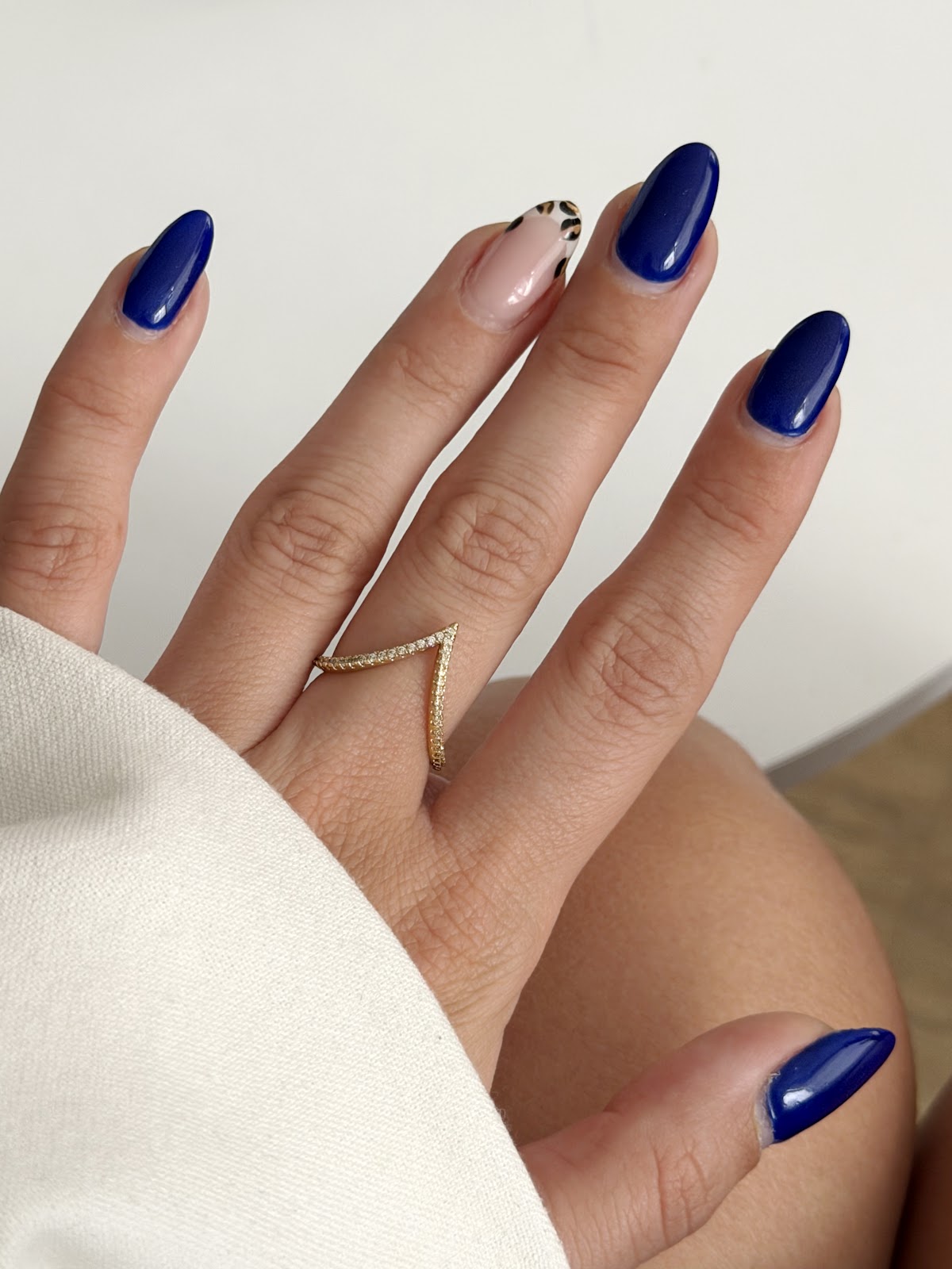 Gold CZ Pave V Shaped Chevron Ring - CW1RING001 | Wholesale Stainless Steel Jewelry Catwalk Jewellery Europe