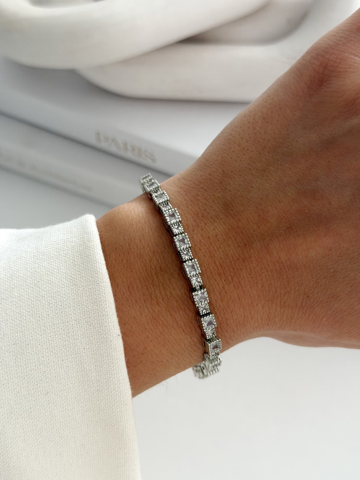 Silver Square Cut CZ Halo Tennis Bracelet - CW1VPBRCLT0093 | Wholesale Stainless Steel Jewelry Catwalk Jewellery Europe