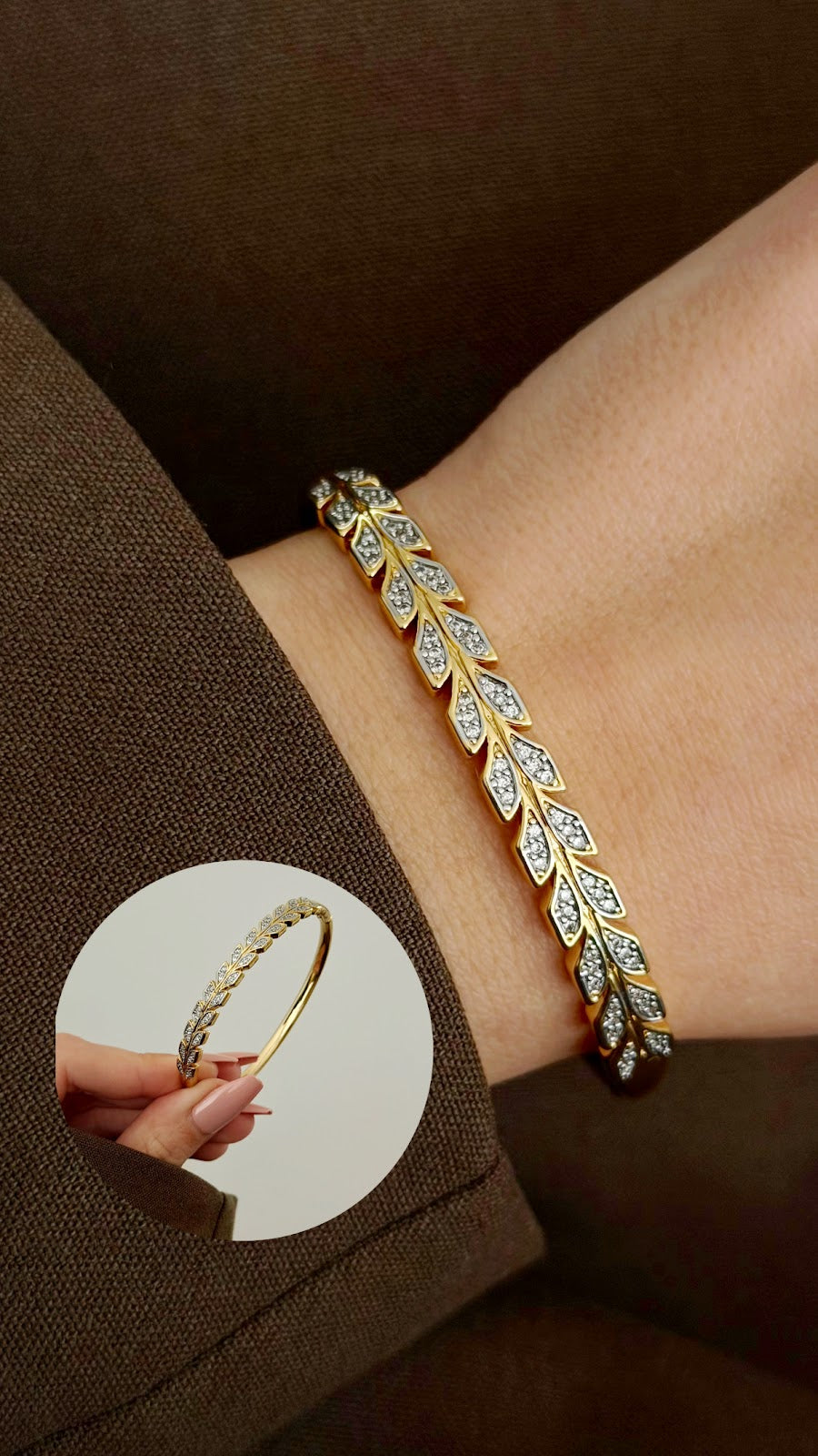 Gold CZ Pave Laurel Wreath Leaf Hinged Cuff Bangle - CW1CUFF0012 | Wholesale Stainless Steel Jewelry Catwalk Jewellery Europe