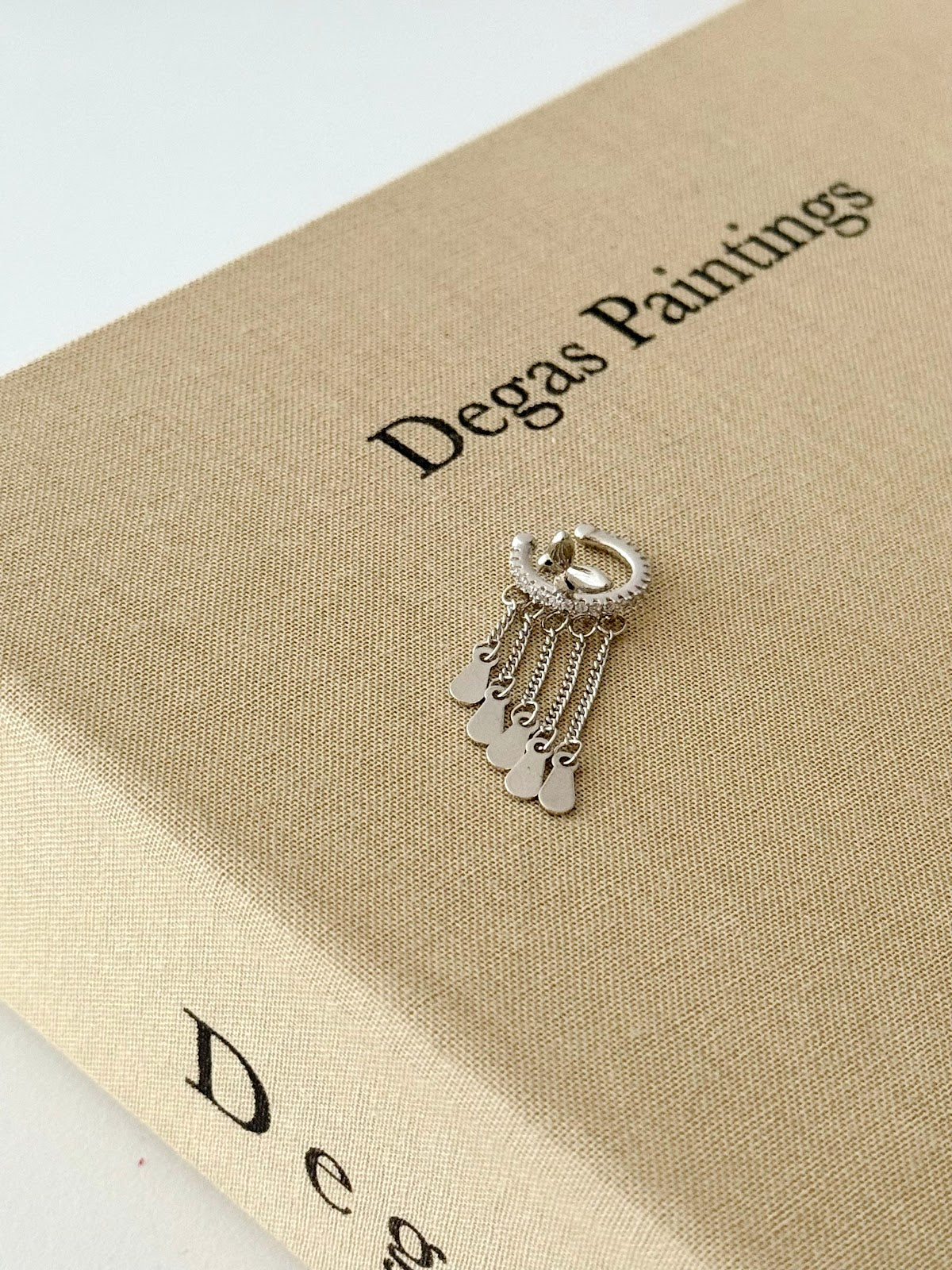 Silver CZ Pave Fringe Teardrop Charm Dangle Ear Cuff - CW1EARCUFF0053 | Wholesale Stainless Steel Jewelry Catwalk Jewellery Europe