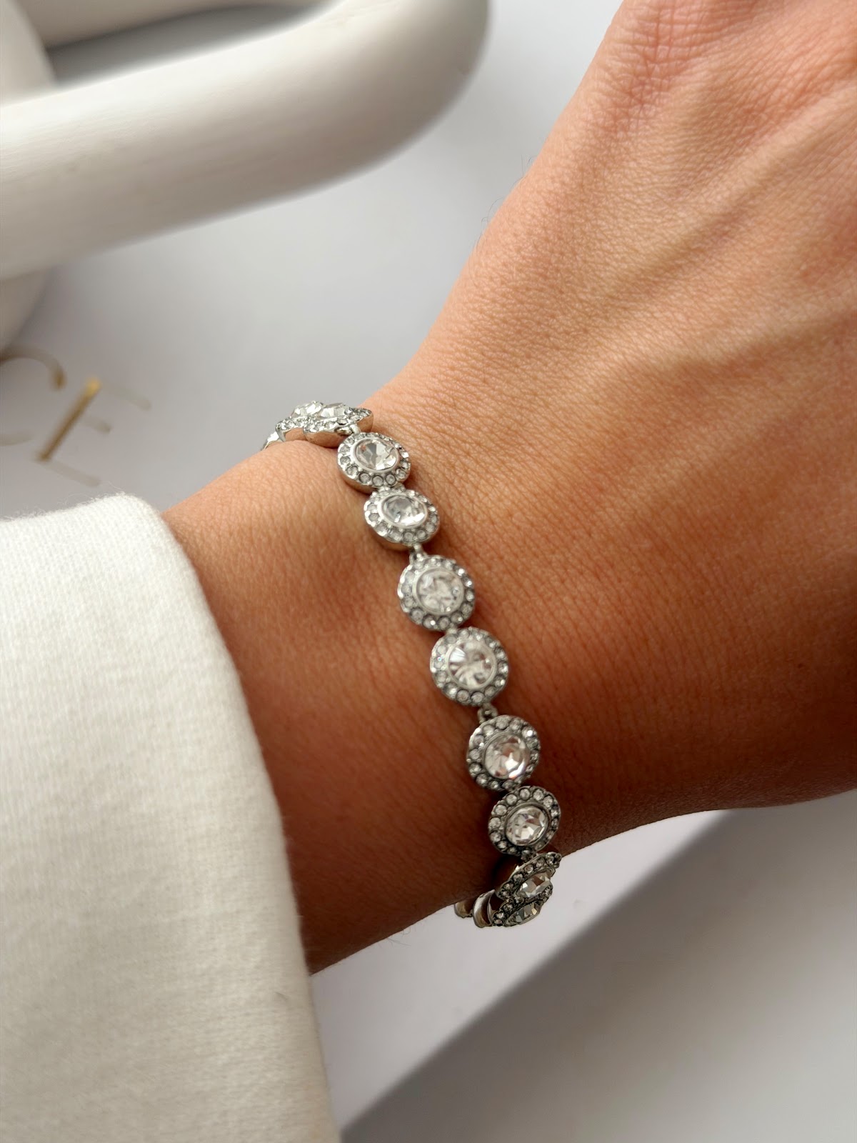 Silver Round Cut CZ Halo Link Bracelet - CW1VPBRCLT00189 | Wholesale Stainless Steel Jewelry Catwalk Jewellery Europe