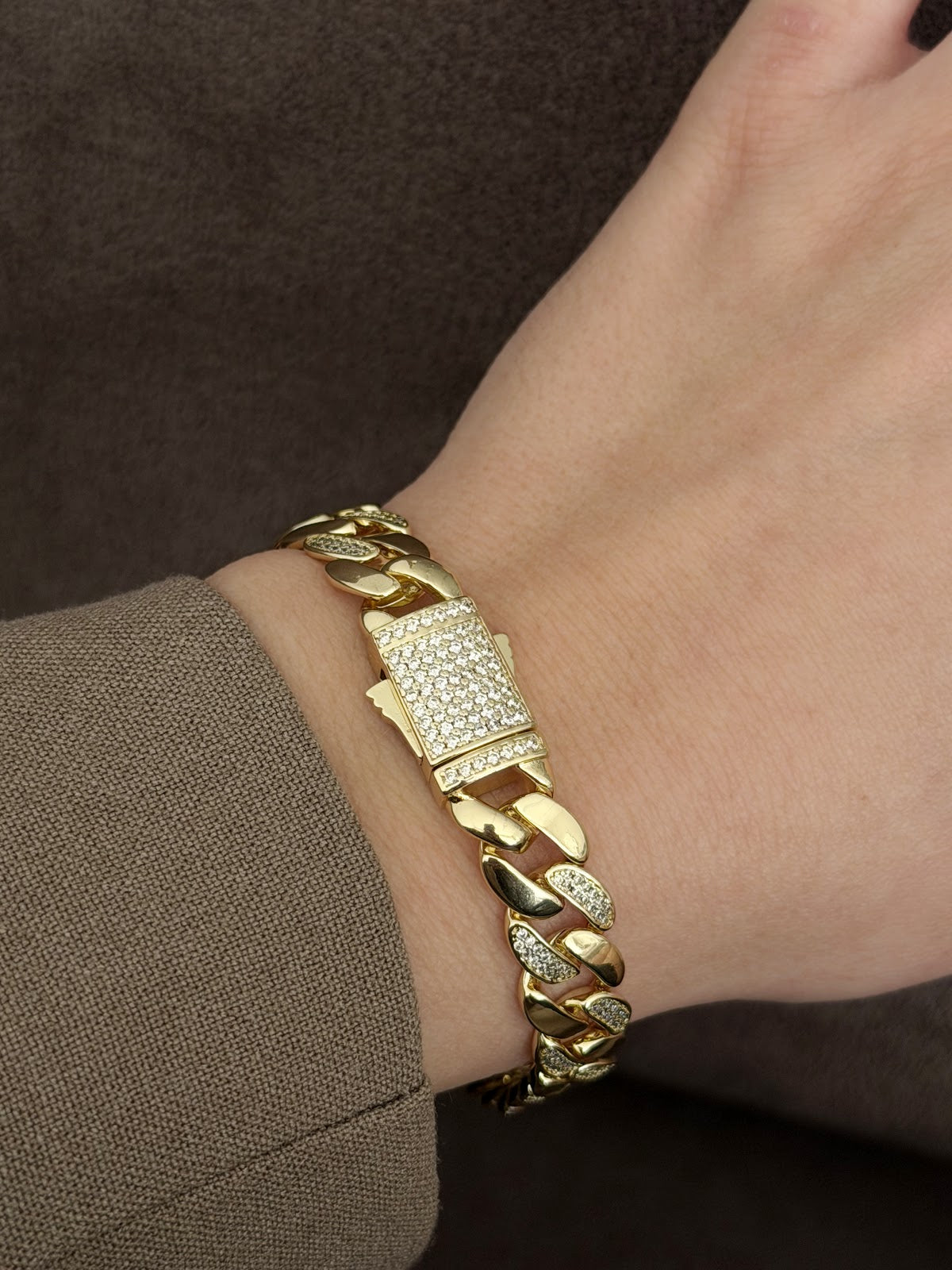 Gold CZ Pave Accent Chunky Curb Chain Bracelet - CW1VPBRCLT00262 | Wholesale Stainless Steel Jewelry Catwalk Jewellery Europe