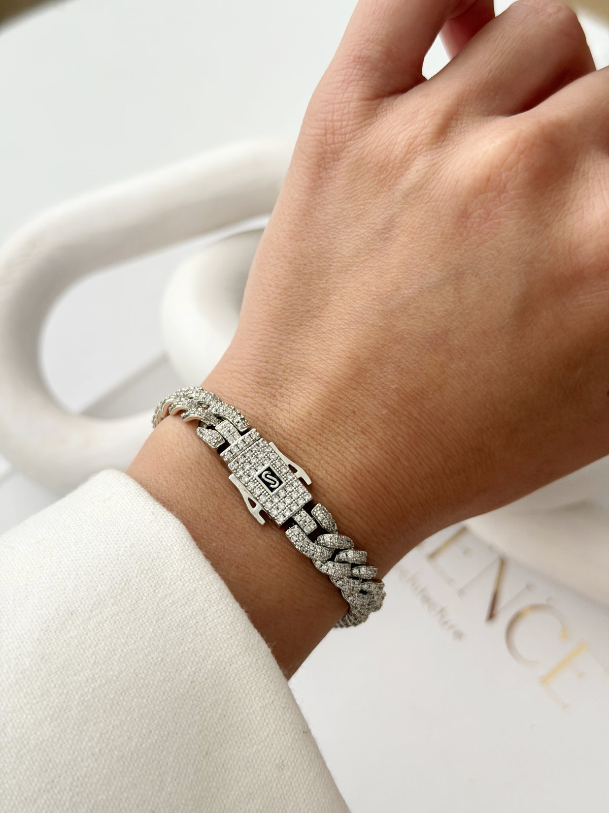 CW1VPBRCLT00273-silver-iced-out-cz-pave-curb-chain-bracelet-with-s-logo-clasp-catwalkjewellery wholesale jewelry BRACELETS  Catwalk Jewellery Europe