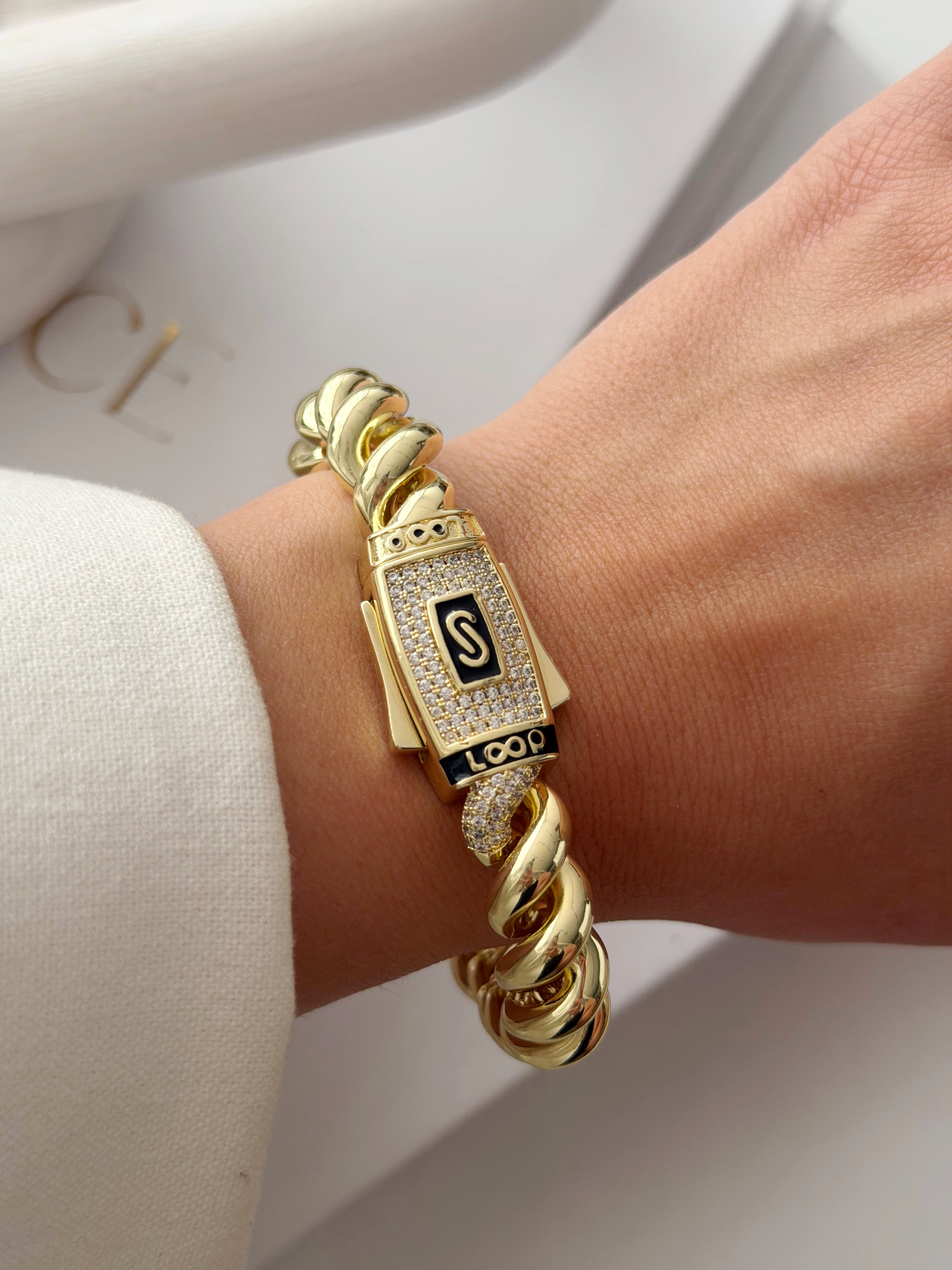 14K Gold Plated Bracelets  – Catwalk Jewellery wholesale jewelry BRACELETS  Catwalk Jewellery Europe