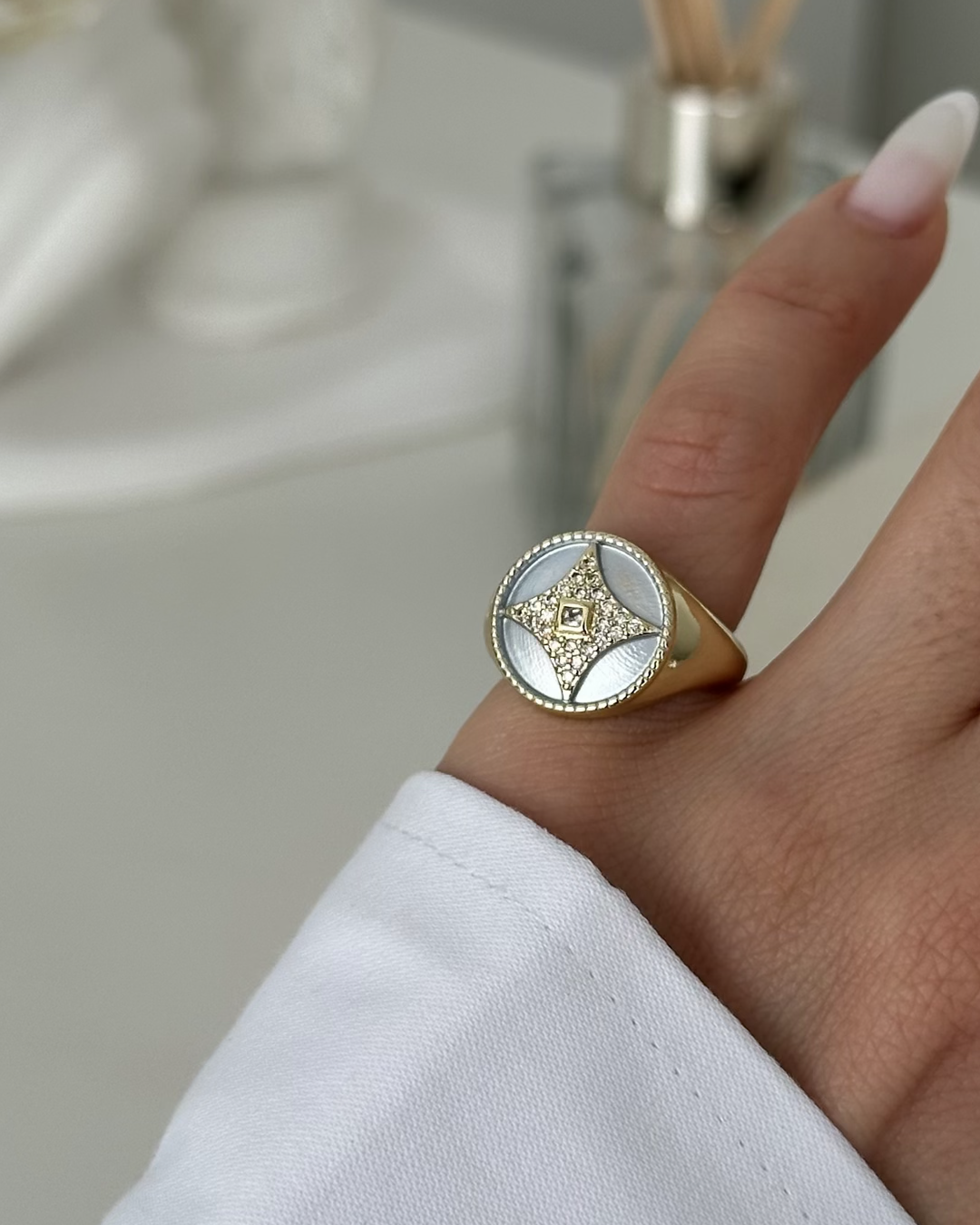 MY5PNKY001 wholesale jewelry PINKY RINGS Catwalk Jewellery Europe
