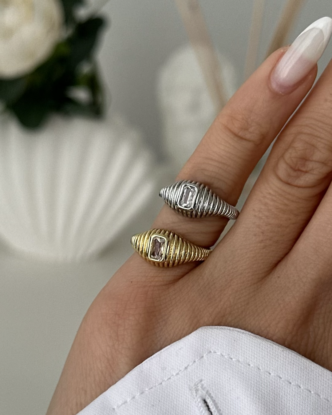 MY5PNKY027 wholesale jewelry PINKY RINGS Catwalk Jewellery Europe