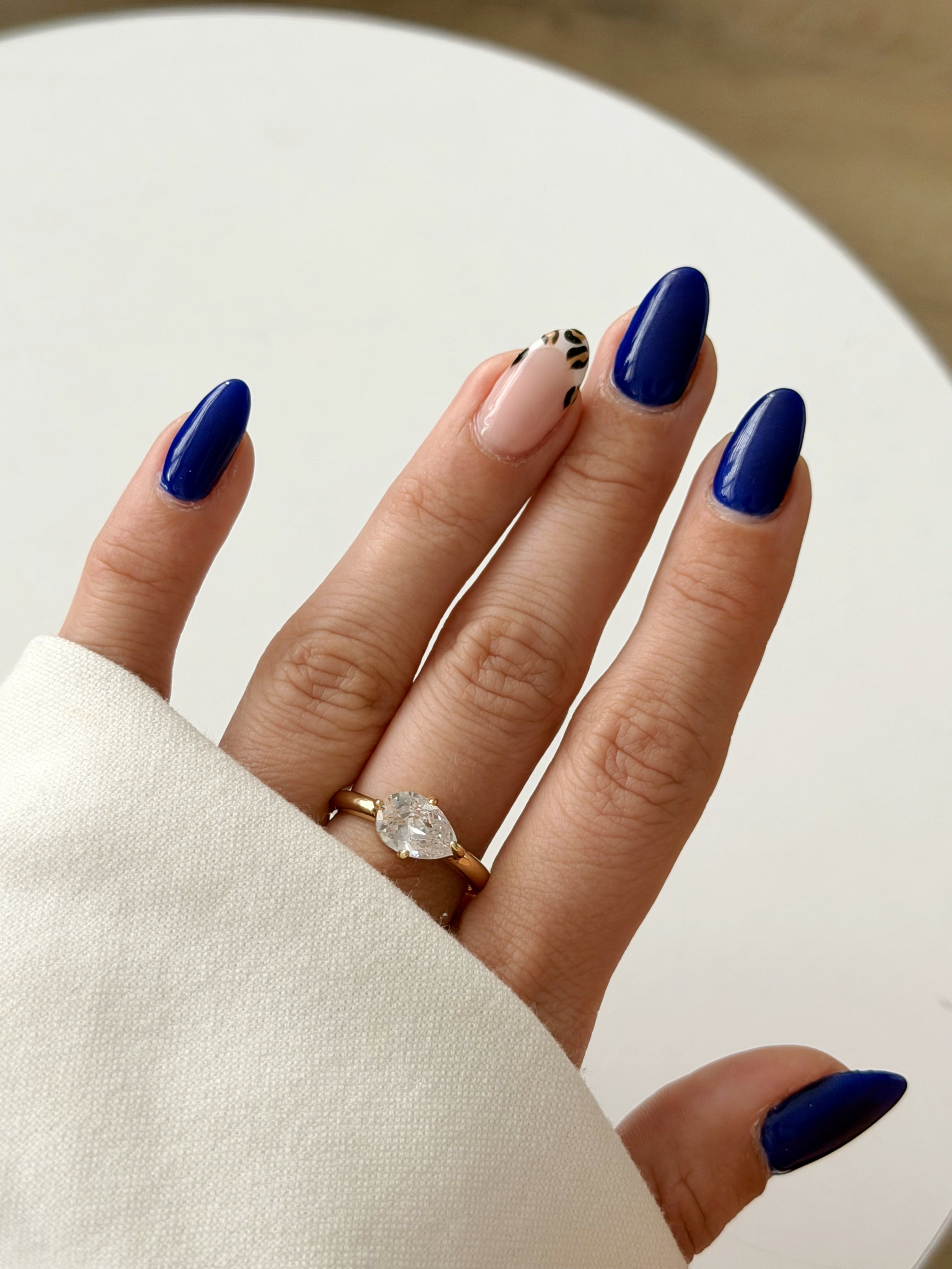 CW1RING0083-gold-east-west-pear-cut-cz-solitaire-ring-catwalkjewellery wholesale jewelry RINGS Catwalk Jewellery Europe