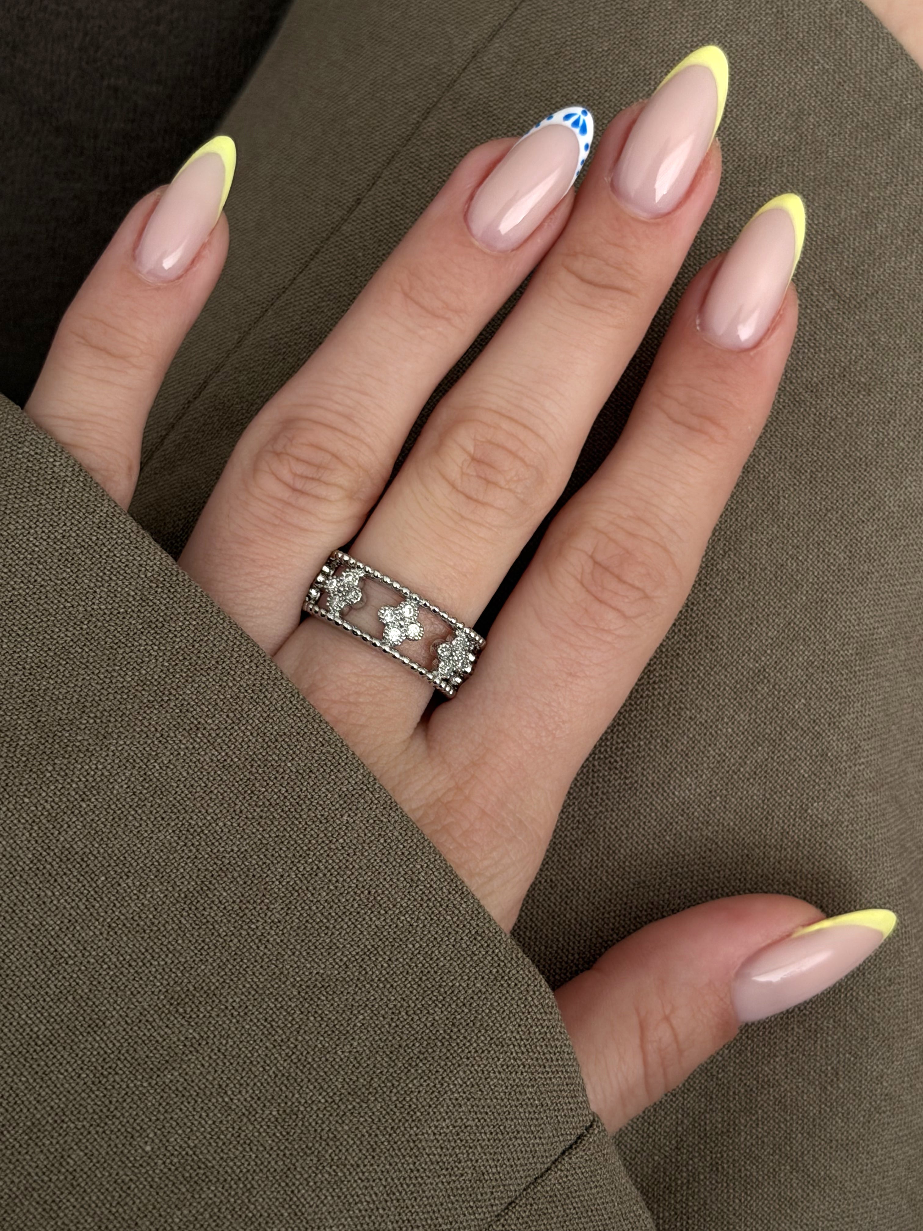 MY1VPRING0025-gold-stackable-ring-stainless-steel-waterproof-trendy-wholesale-myaccessories wholesale jewelry RINGS Catwalk Jewellery Europe