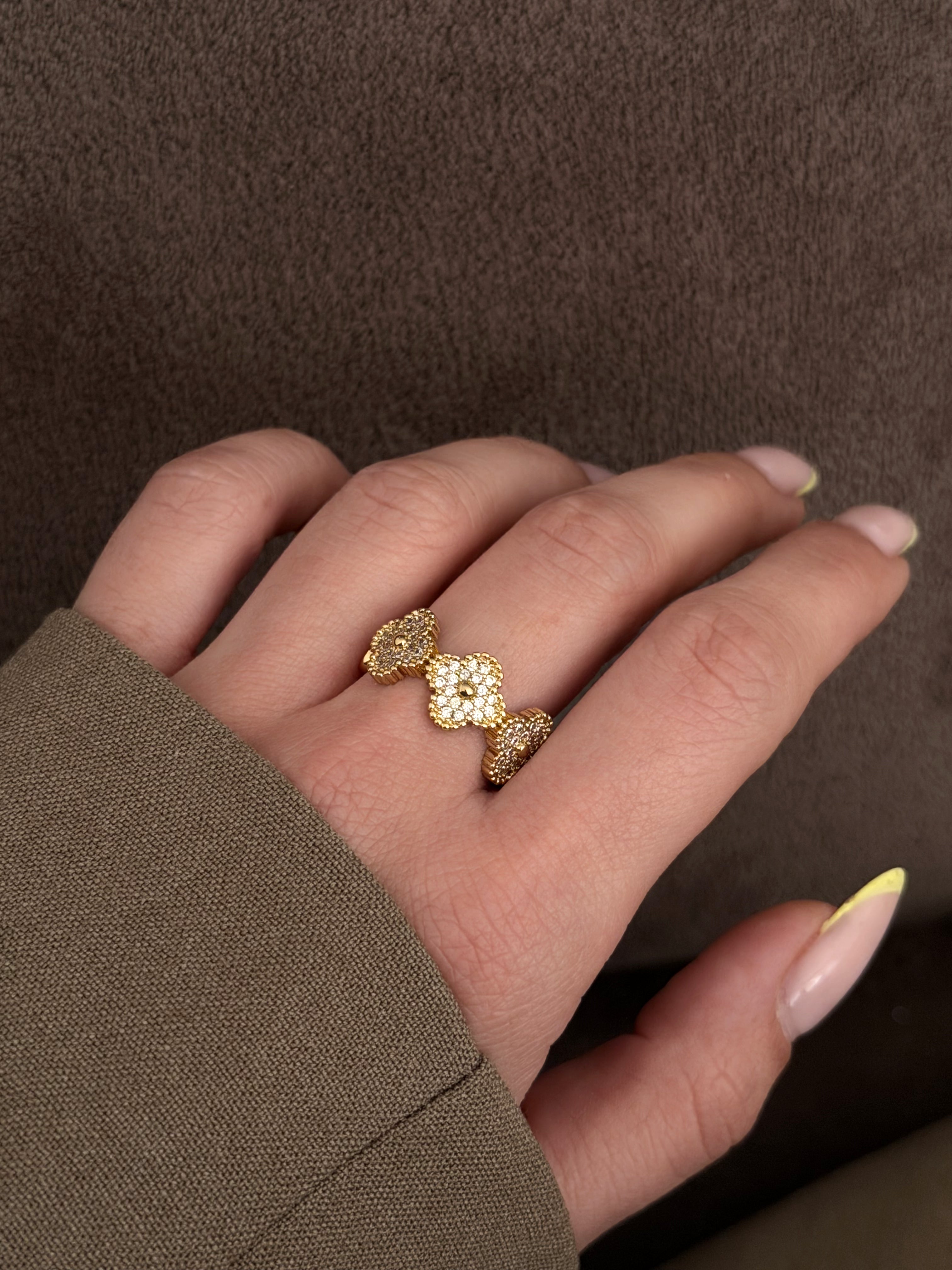 MY1VPRING0028-gold-stackable-ring-stainless-steel-waterproof-trendy-wholesale-myaccessories wholesale jewelry RINGS Catwalk Jewellery Europe