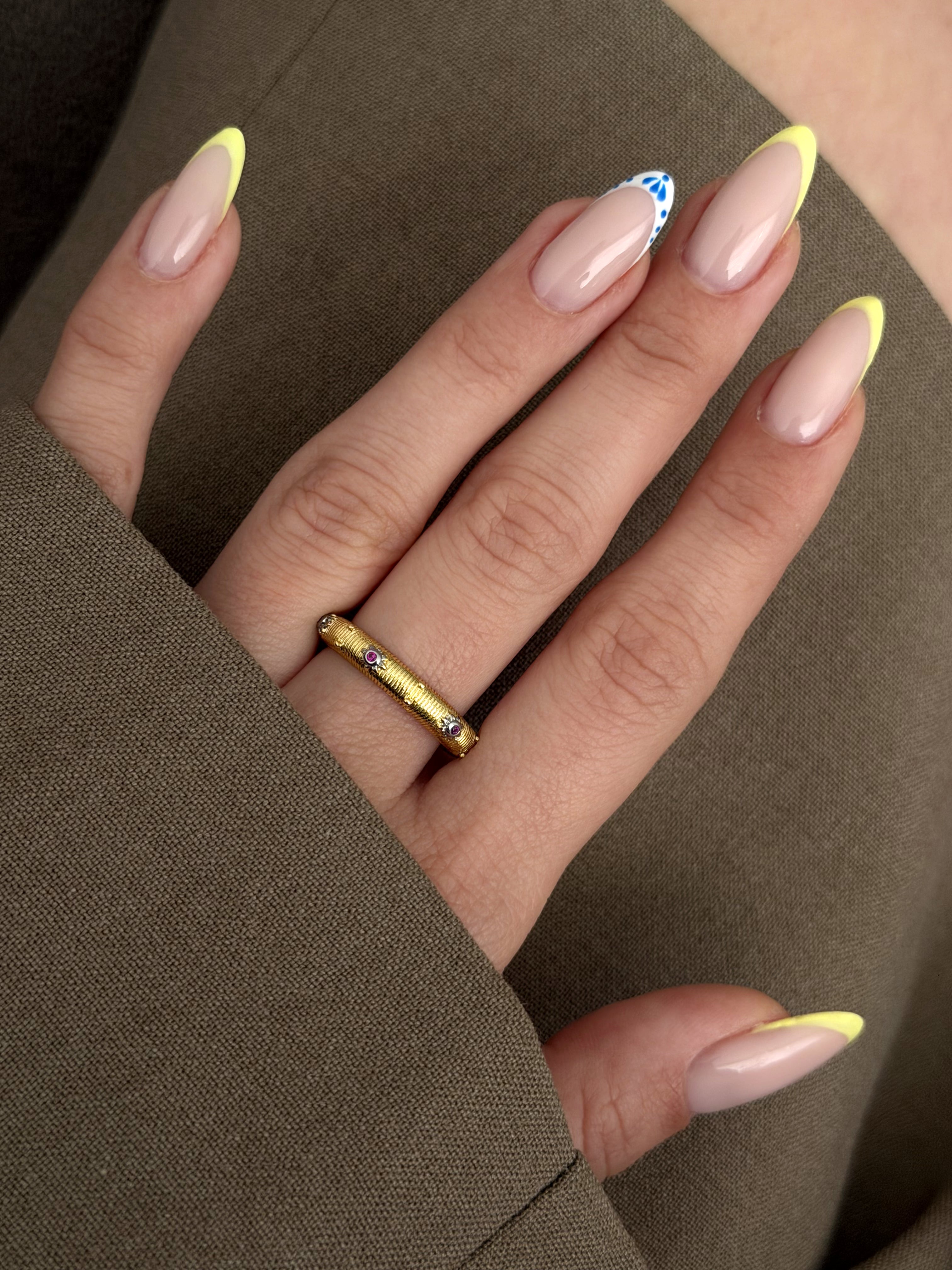 MY1VPRING0037-gold-stackable-ring-stainless-steel-waterproof-trendy-wholesale-myaccessories wholesale jewelry RINGS Catwalk Jewellery Europe