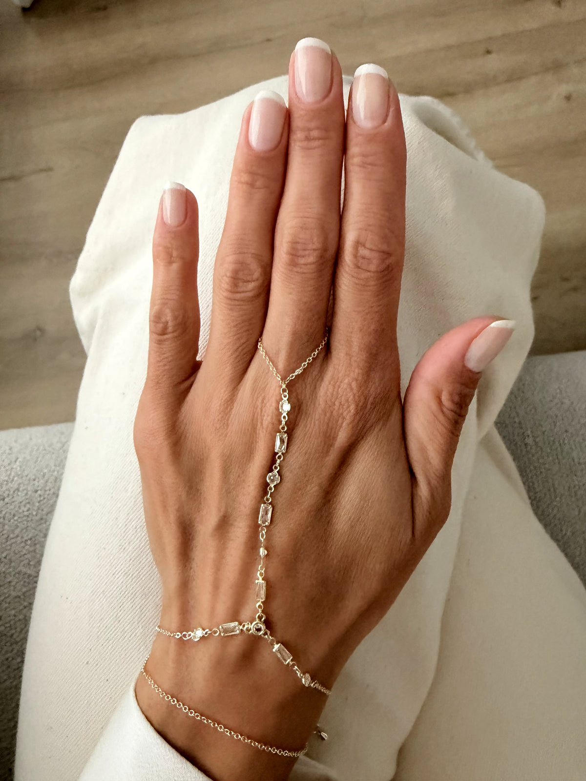Gold Marquise Crystal Hand Chain - CW1HANDCHAIN00139 | Wholesale Stainless Steel Jewelry Catwalk Jewellery Europe