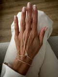 Gold Crystal Starburst Hand Chain - CW1HANDCHAIN00171 | Wholesale Stainless Steel Jewelry Catwalk Jewellery Europe