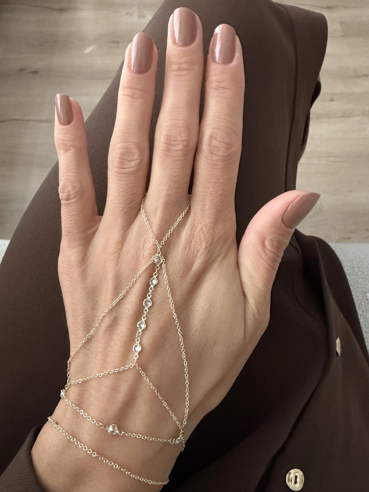 18K Gold Plated Stainless Steel Bezel CZ Spiderweb Drape Hand Chain Bracelet - CW1HANDCHAIN00193 | Wholesale Stainless Steel Jewelry Catwalk Jewellery Europe