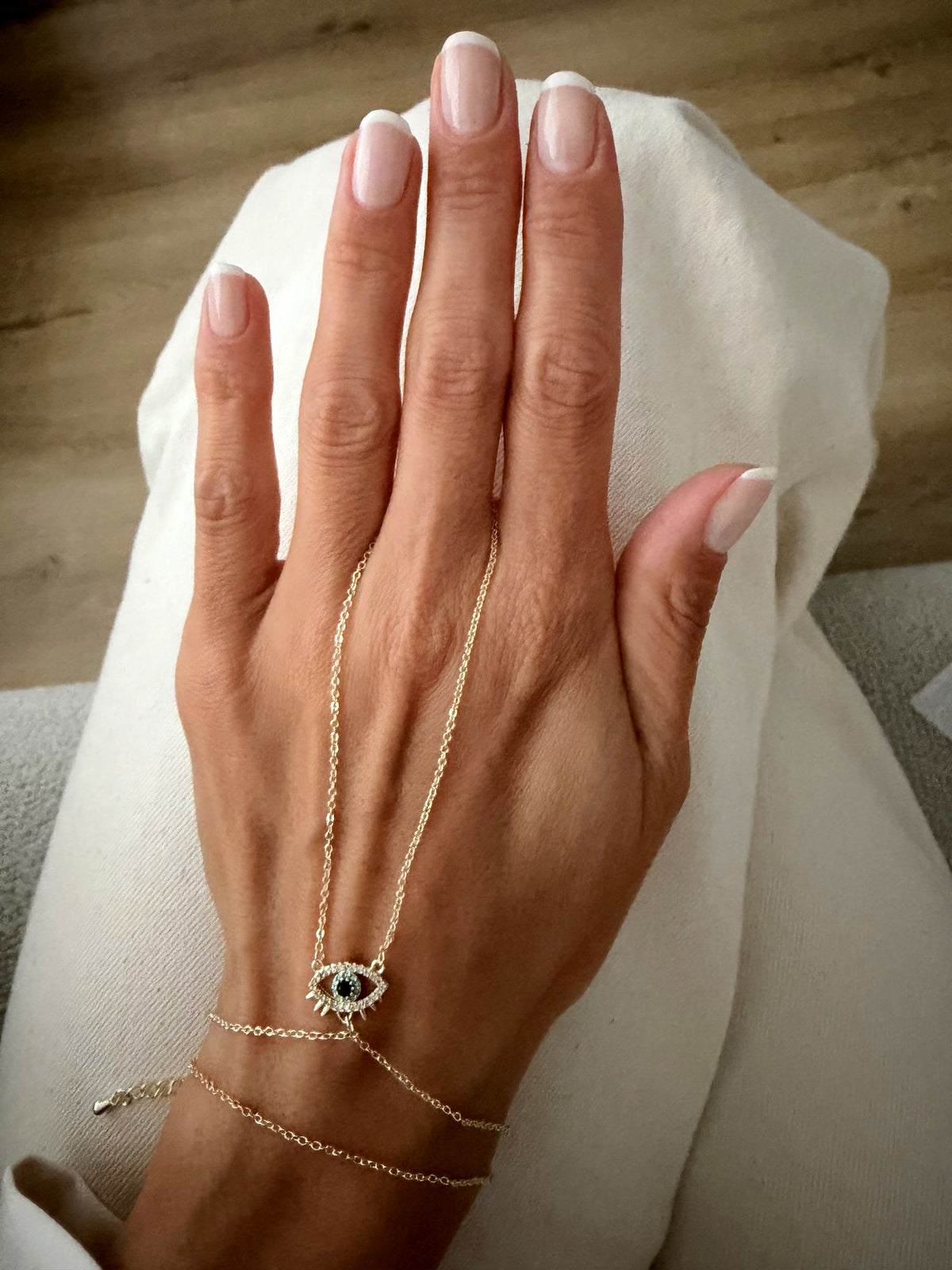 18K Gold Plated Stainless Steel Pave CZ Evil Eye Charm Hand Chain Bracelet - CW1HANDCHAIN00201 | Wholesale Stainless Steel Jewelry Catwalk Jewellery Europe