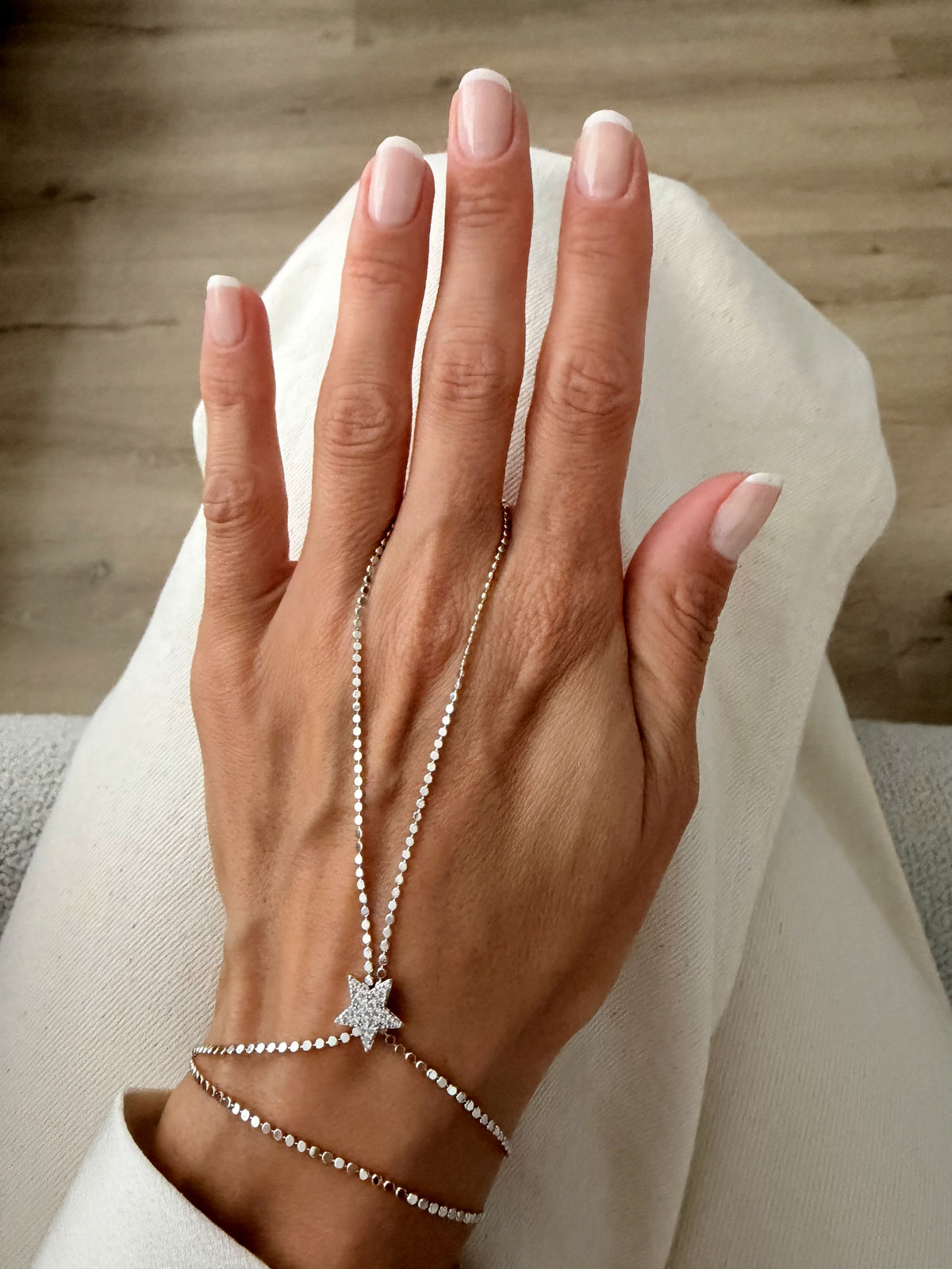 Silver Plated Stainless Steel Disc Sequin Pave CZ Star Charm Hand Chain Bracelet - CW1HANDCHAIN00231 | Wholesale Stainless Steel Jewelry Catwalk Jewellery Europe