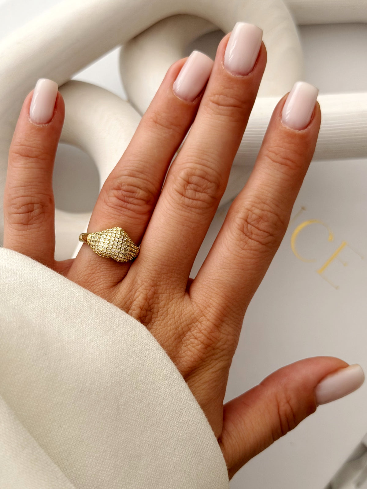 Gold CZ Pave Chunky Heart Dome Signet Ring - CW1RING00102 | Wholesale Stainless Steel Jewelry Catwalk Jewellery Europe