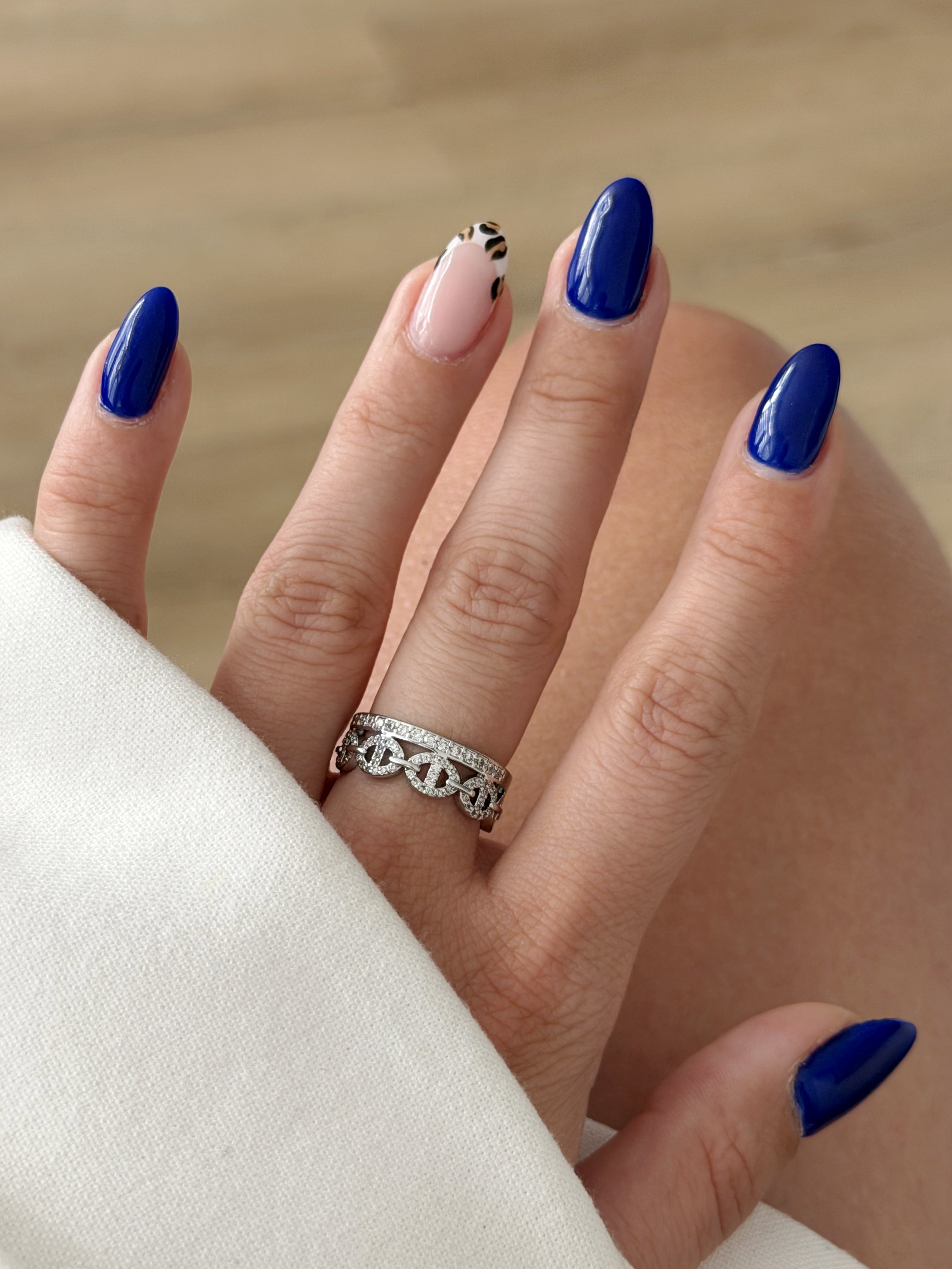 CW1RING00145-silver-cz-pave-mariner-anchor-link-double-band-ring-alternate-angle-catwalkjewellery wholesale jewelry RINGS Catwalk Jewellery Europe