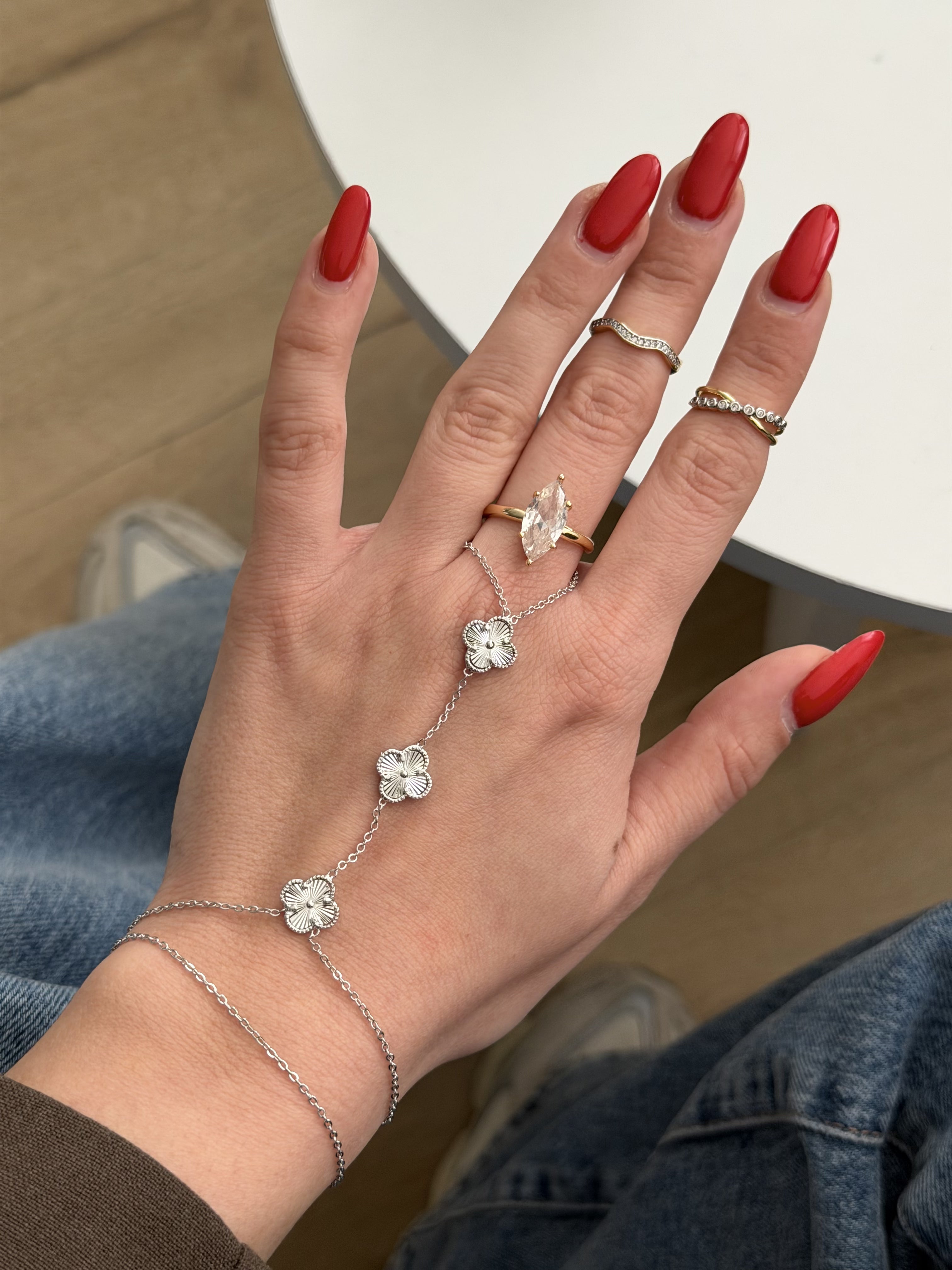 MY1VPHNDC0017 gold-hand-chain-stainless-steel-waterproof-trendy-wholesale-myaccessories wholesale jewelry HAND CHAINS  Catwalk Jewellery Europe