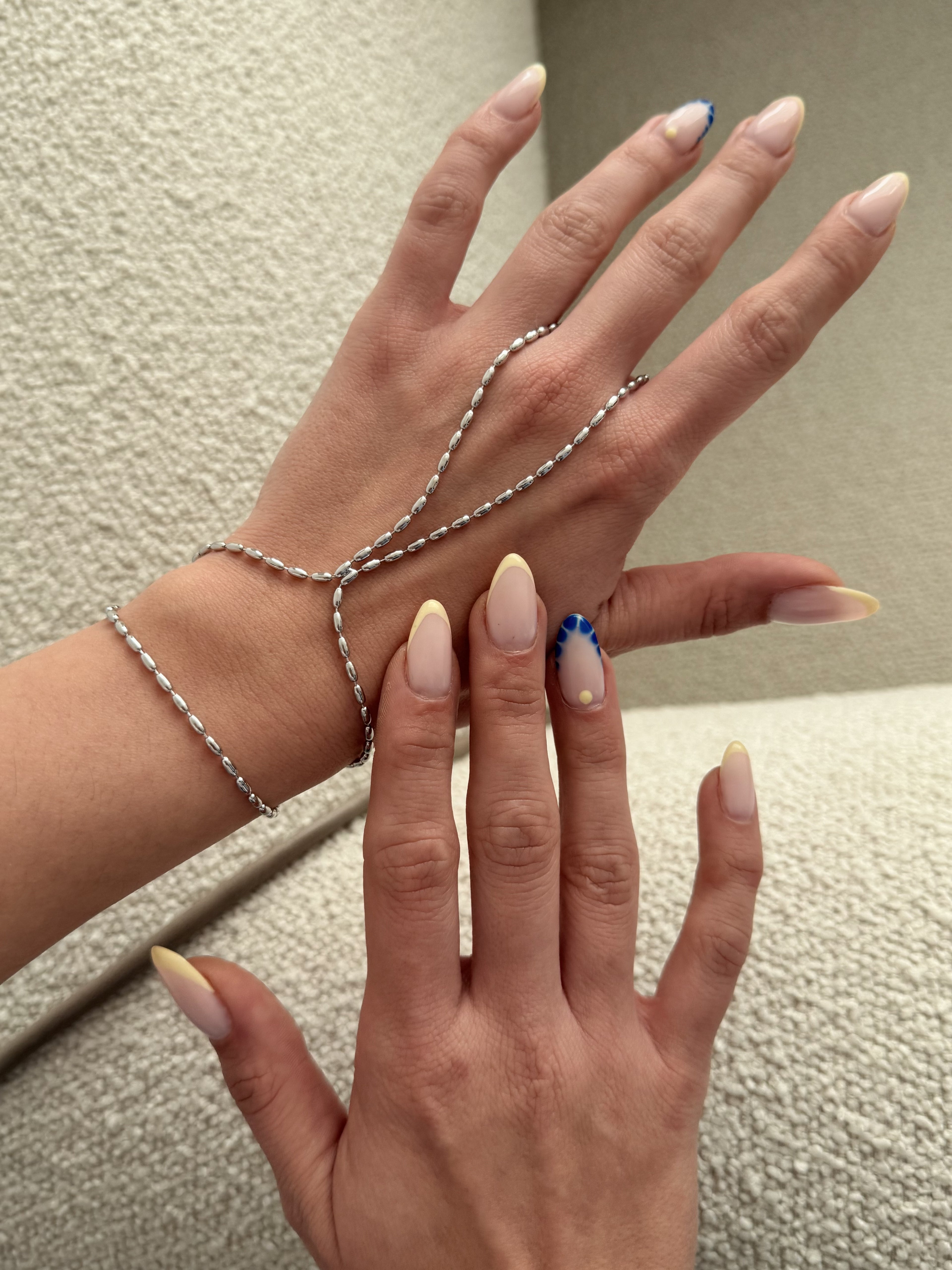 MY1VPHNDC0023 gold-hand-chain-stainless-steel-waterproof-trendy-wholesale-myaccessories wholesale jewelry HAND CHAINS  Catwalk Jewellery Europe