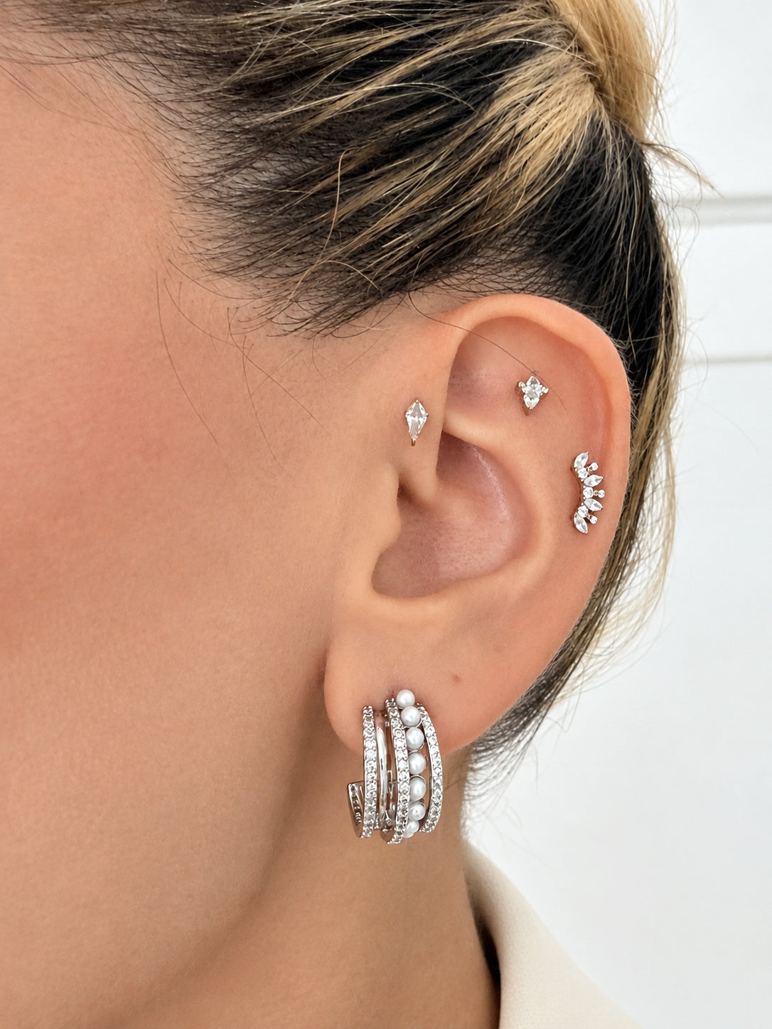 Silver Plated Stainless Steel Multi Row Pearl Pave CZ Cuff Hoop Earrings - CW1VPEARRING00436 | Wholesale Stainless Steel Jewelry Catwalk Jewellery Europe